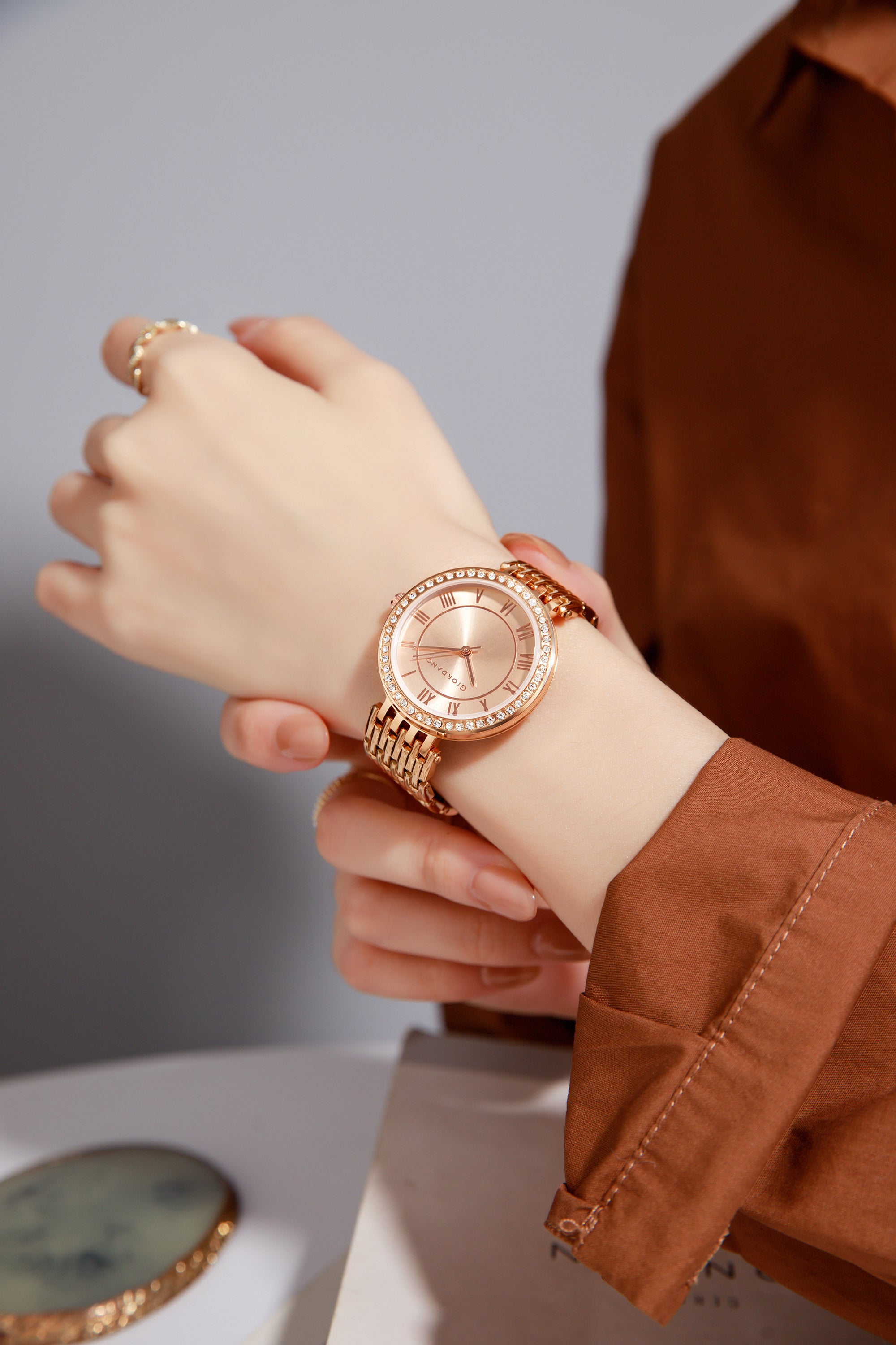 Giordano Eleganza Collection Watch for Women with Stainless Steel