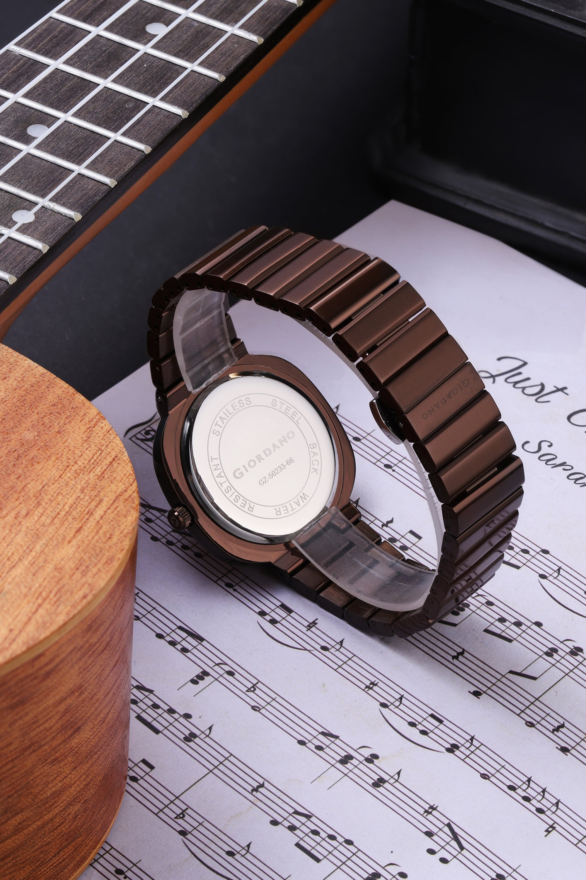 Giordano Analog Quartz Watch for Men with Brown Round Dial, Baton Hour Markers and Brown Stainless Steel Expansion Bracelet Strap - GZ-50233-66