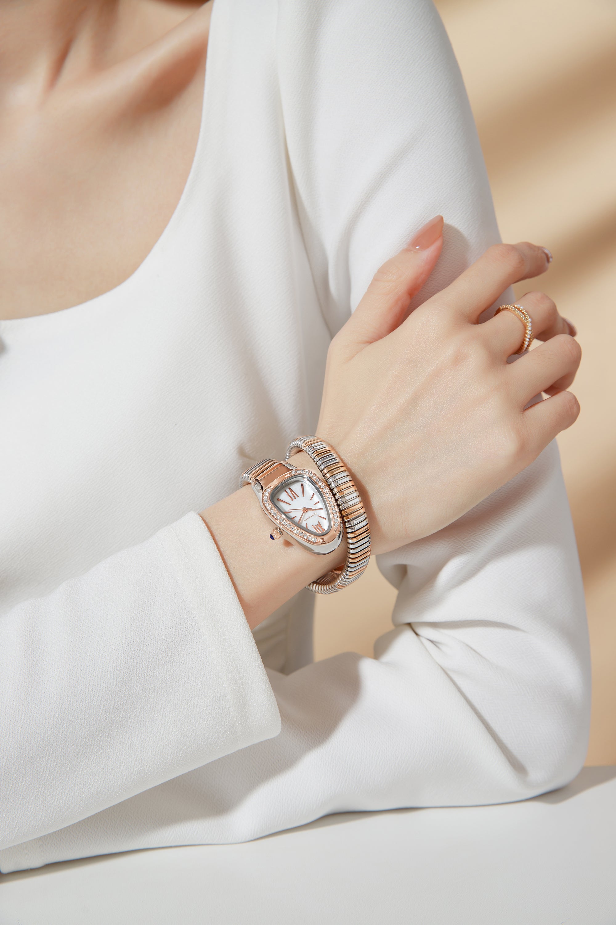 Giordano Serpentine Collection Analog Quartz Watch for Women with White Geometric-Textured Dial, Crystal-Studded Bezel, Roman Numerals & Snake-Style Wrap-Around Stainless Steel Strap - GZ-60189-44