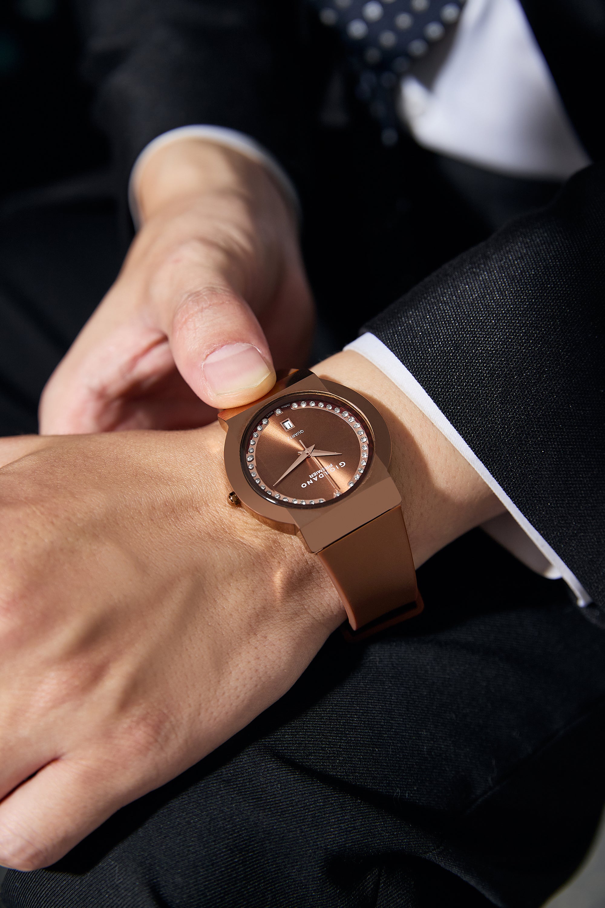Giordano Premier Analog Quartz Watch for Women with Round Brown Dial, Crystal Studded Bezel, Date Display, Rose Gold Case & Brown Silicone Strap - GZ-50228-02
