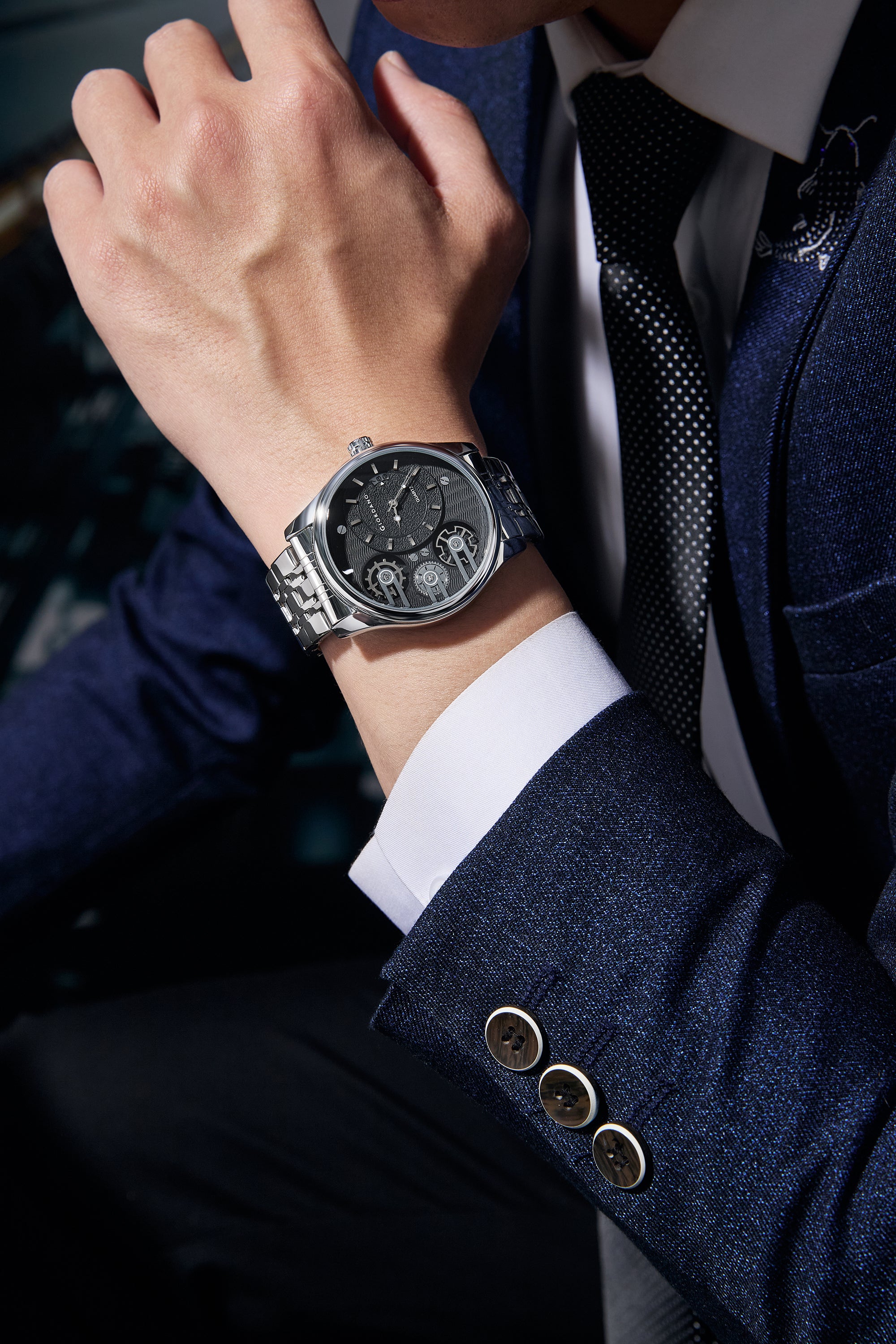 Giordano Analog Watch for Men with Round Black Dial, Gear-Inspired Design, Date Display & Stainless Steel Strap GZ-50222-11