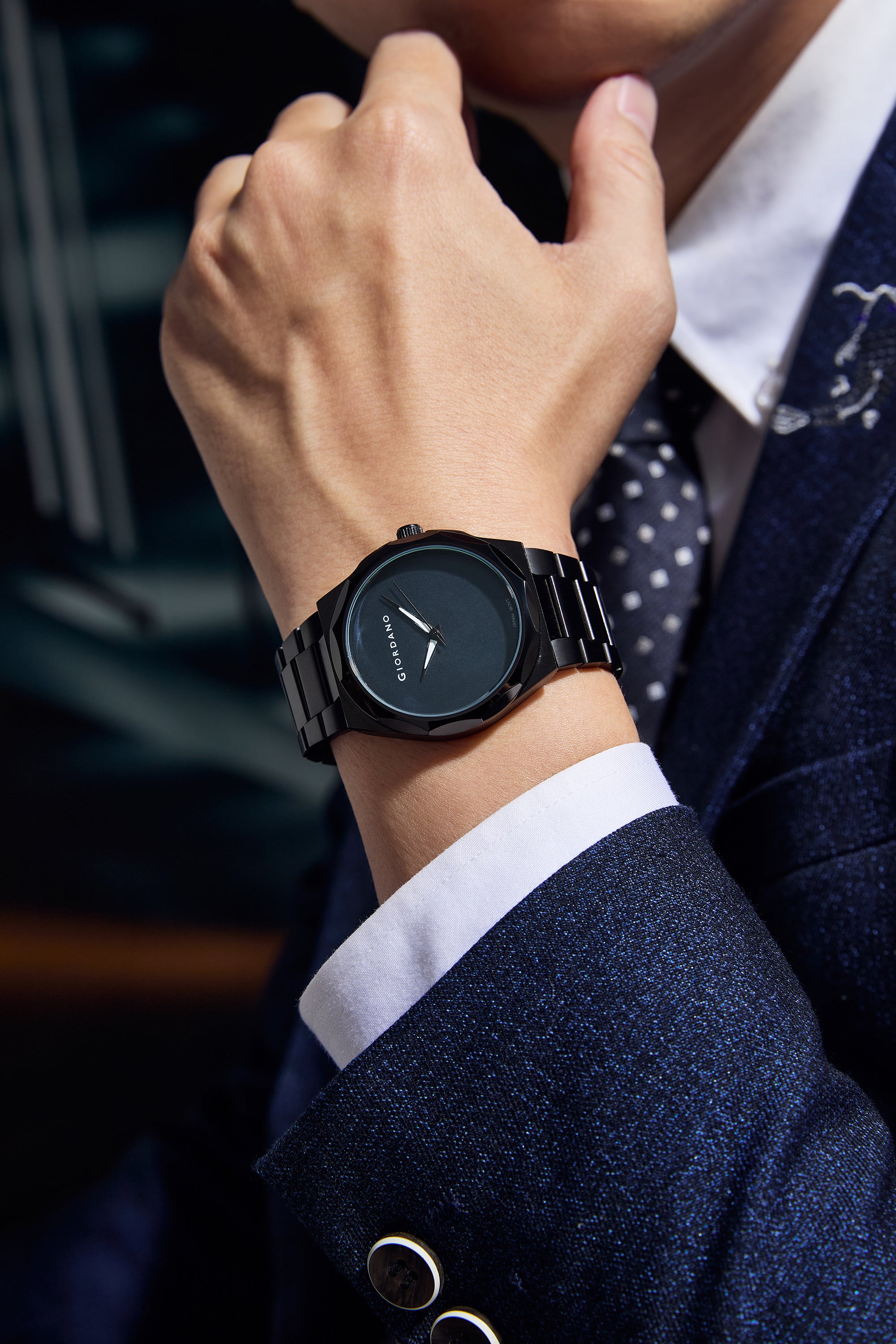 Giordano Classic Formal Analog Quartz Watch for Men with Blue Sunray Round Dial, Minimalist Markerless Design, Luminous Hands, Quartz Movement and Black Stainless Steel Strap - GZ-50189-11