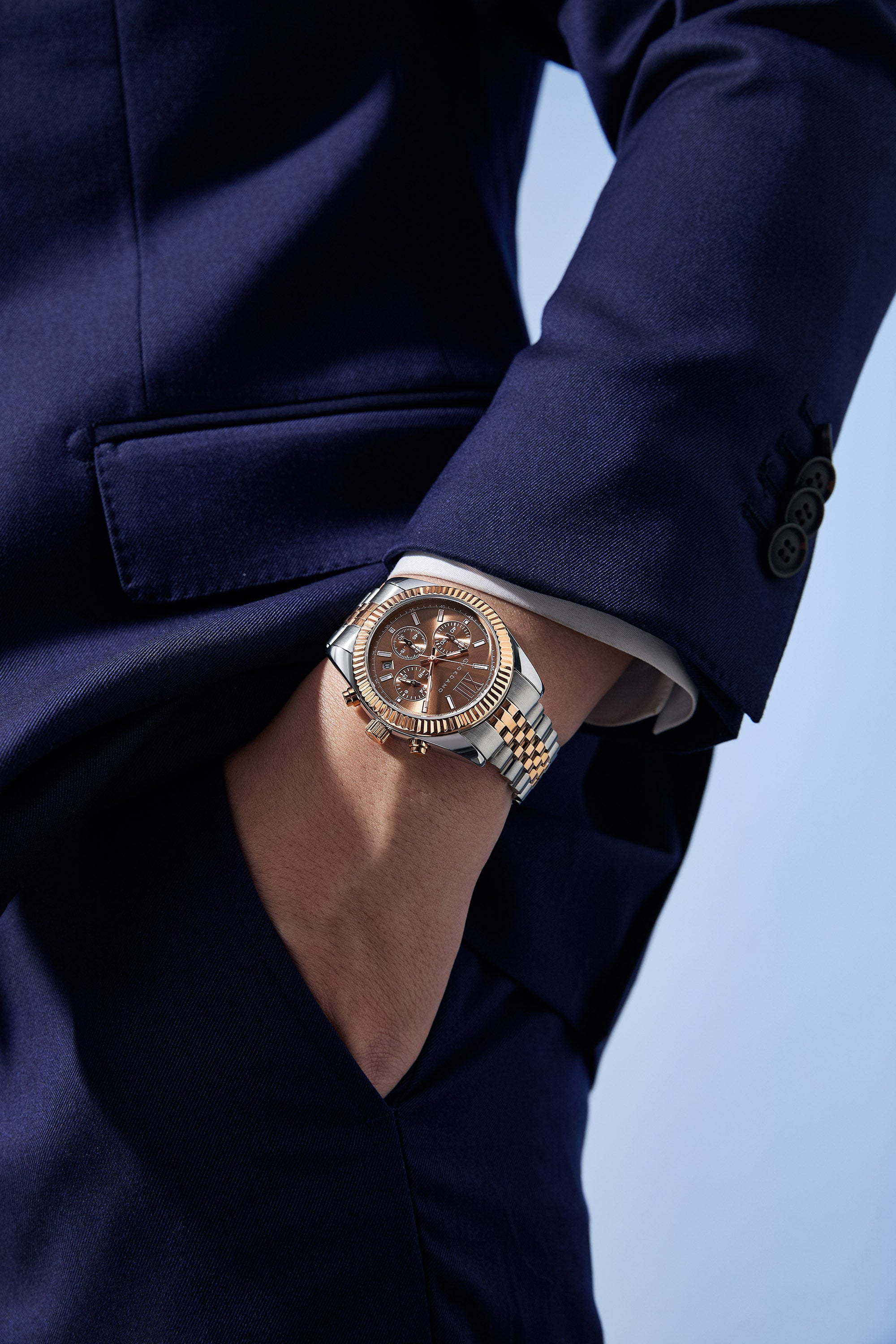 Giordano Chronograph Analog Quartz Watch for Men with Round Brown Dial, Roman indices, Date Function, Luminos hands and Markers, Silver and Rose Gold Stainless Steel Strap - GZ-50217-66