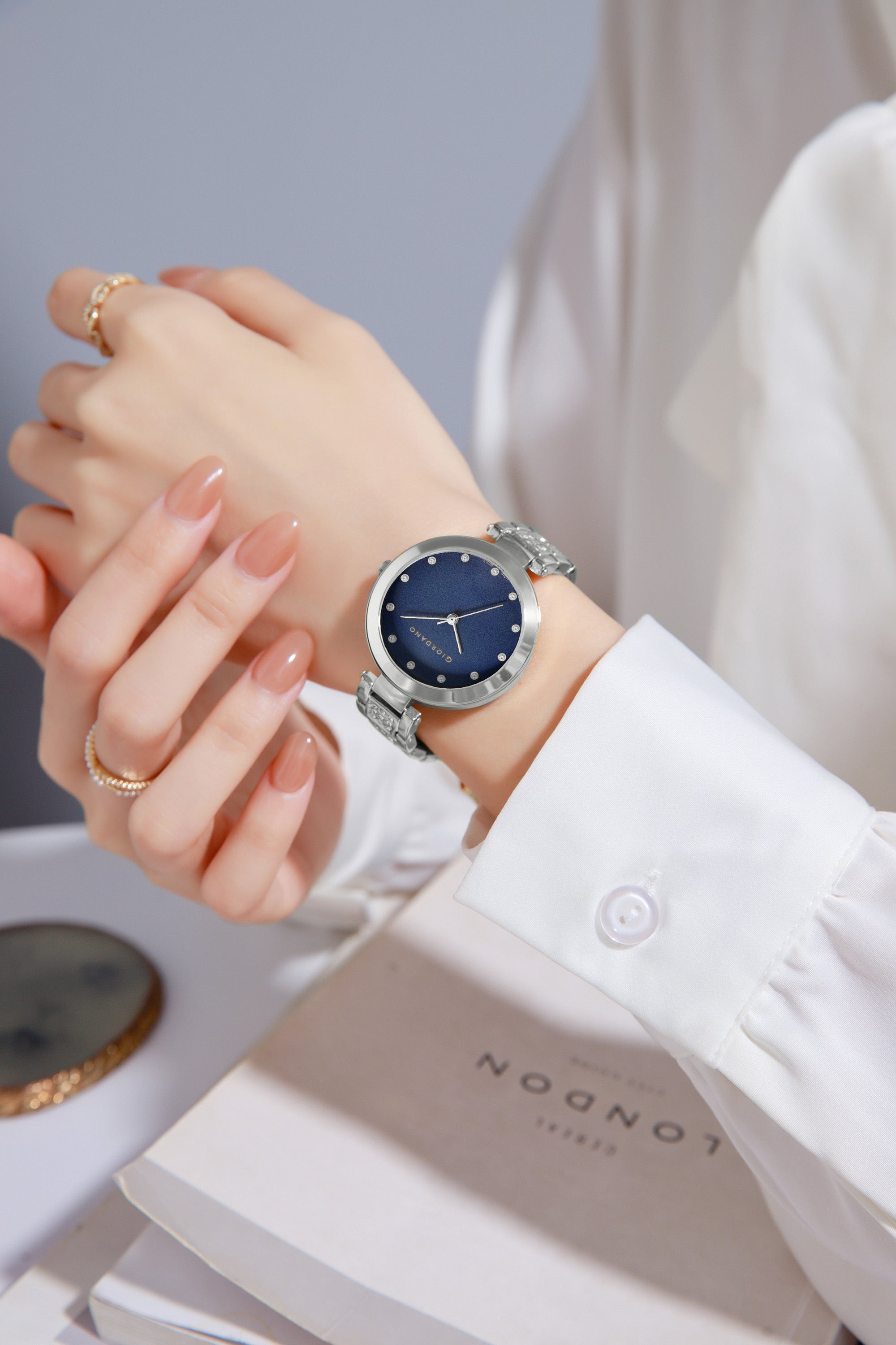Giordano Eleganza Collection Analog Watch for Women with Crystal-Studded Strap & Diamond Indices - A2037-66