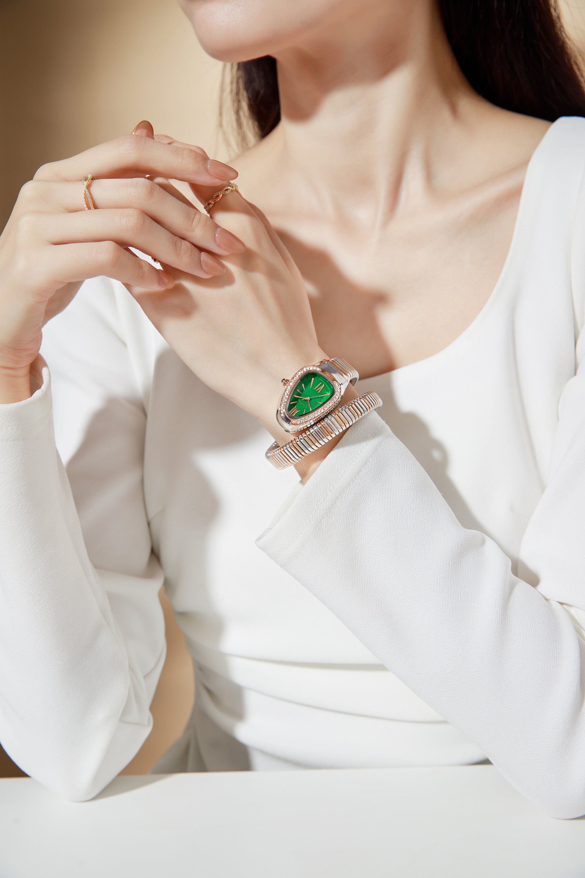 Giordano Serpentine Collection Analog Quartz Watch for Women with Green Geometric-Textured Dial, Crystal-Studded Bezel, Roman Numerals & Snake-Style Wrap-Around Stainless Steel Strap - GZ-60189-33