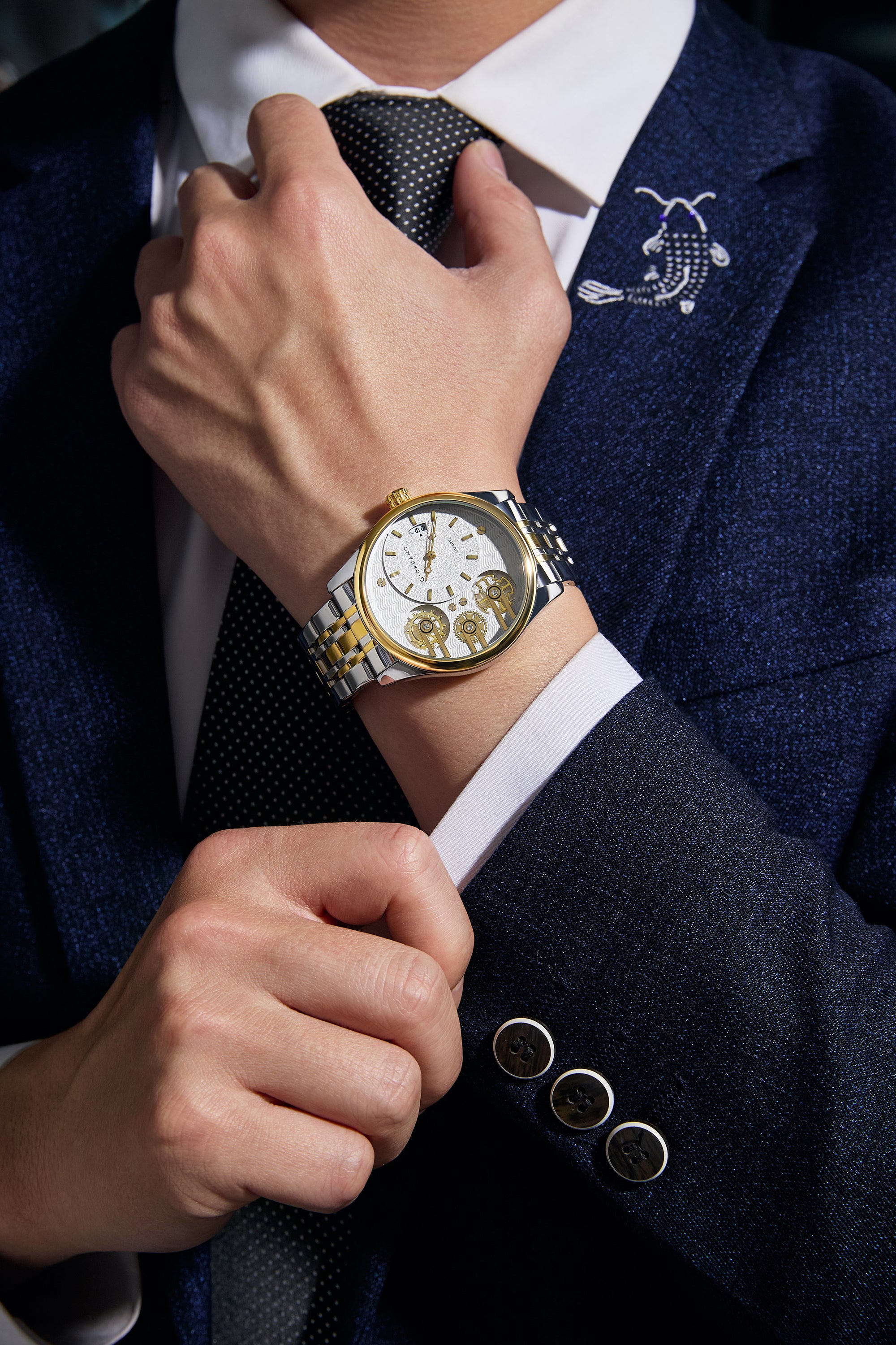 Giordano Analog Watch for Men with Round White Dial, Gear-Inspired Design, Date Display & Stainless Steel Strap GZ-50222-33