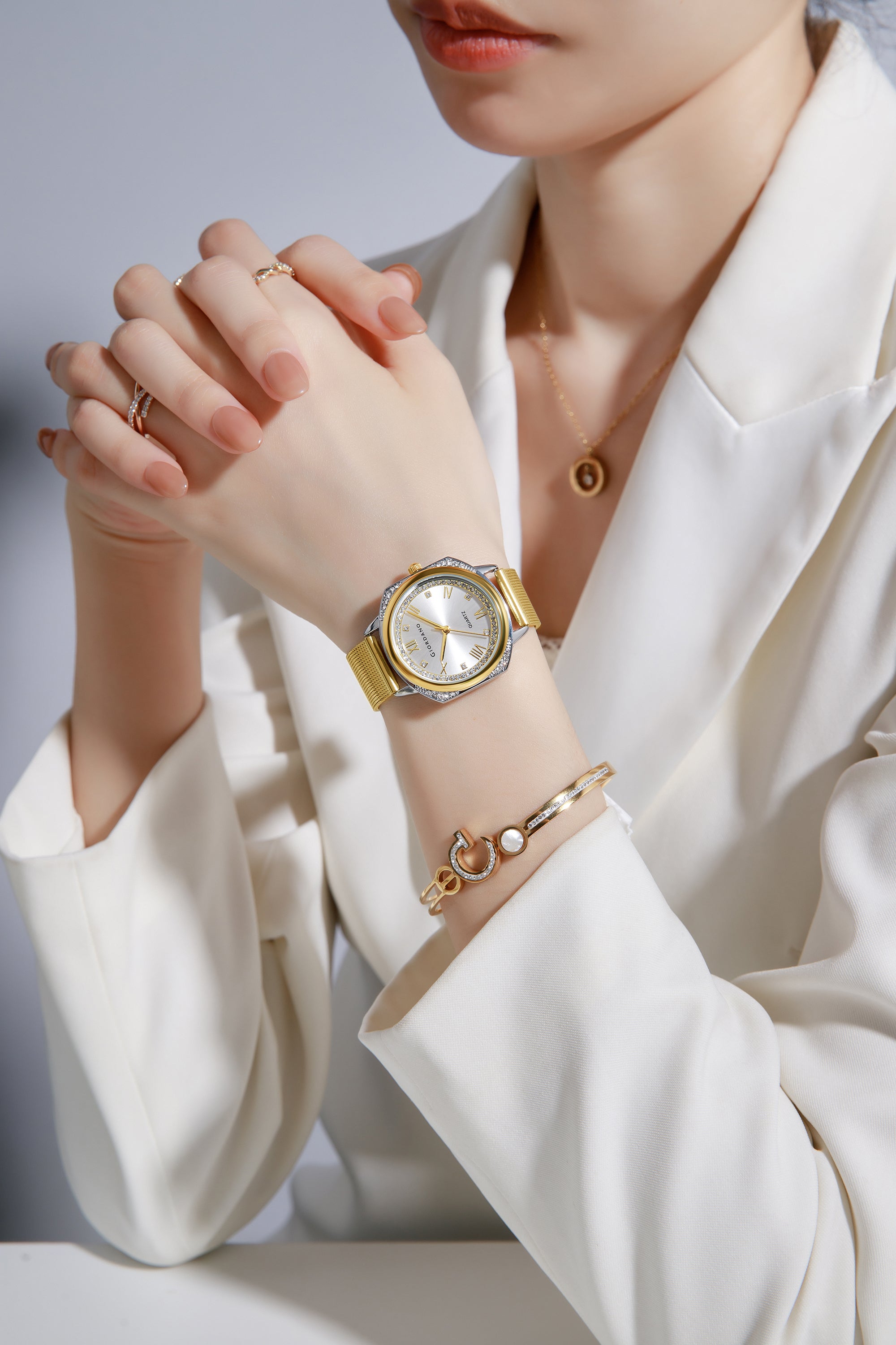 Giordano Gold Analog Quartz Watch Gift Set for Women – 3 Piece Combo with Mesh Strap, Roman Numeral Crystal Studded Dial, Round Pearl Pendant Necklace & Bangle Bracelet - GZ-60183-33