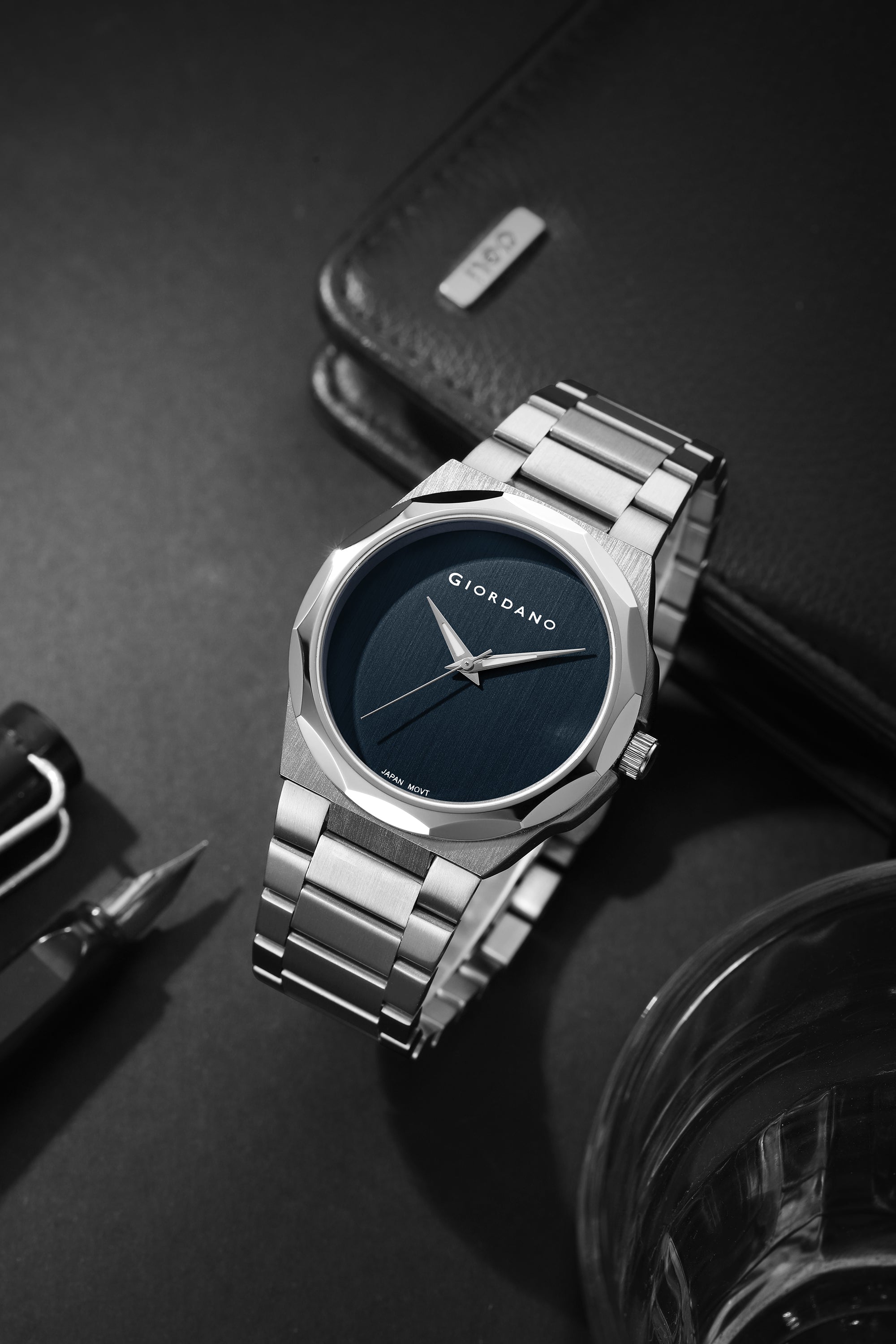 Giordano Classic Formal Analog Quartz Watch for Men with Blue Sunray Round Dial, Minimalist Markerless Design, Luminous Hands, Quartz Movement and Silver Stainless Steel Strap - GZ-50189-22