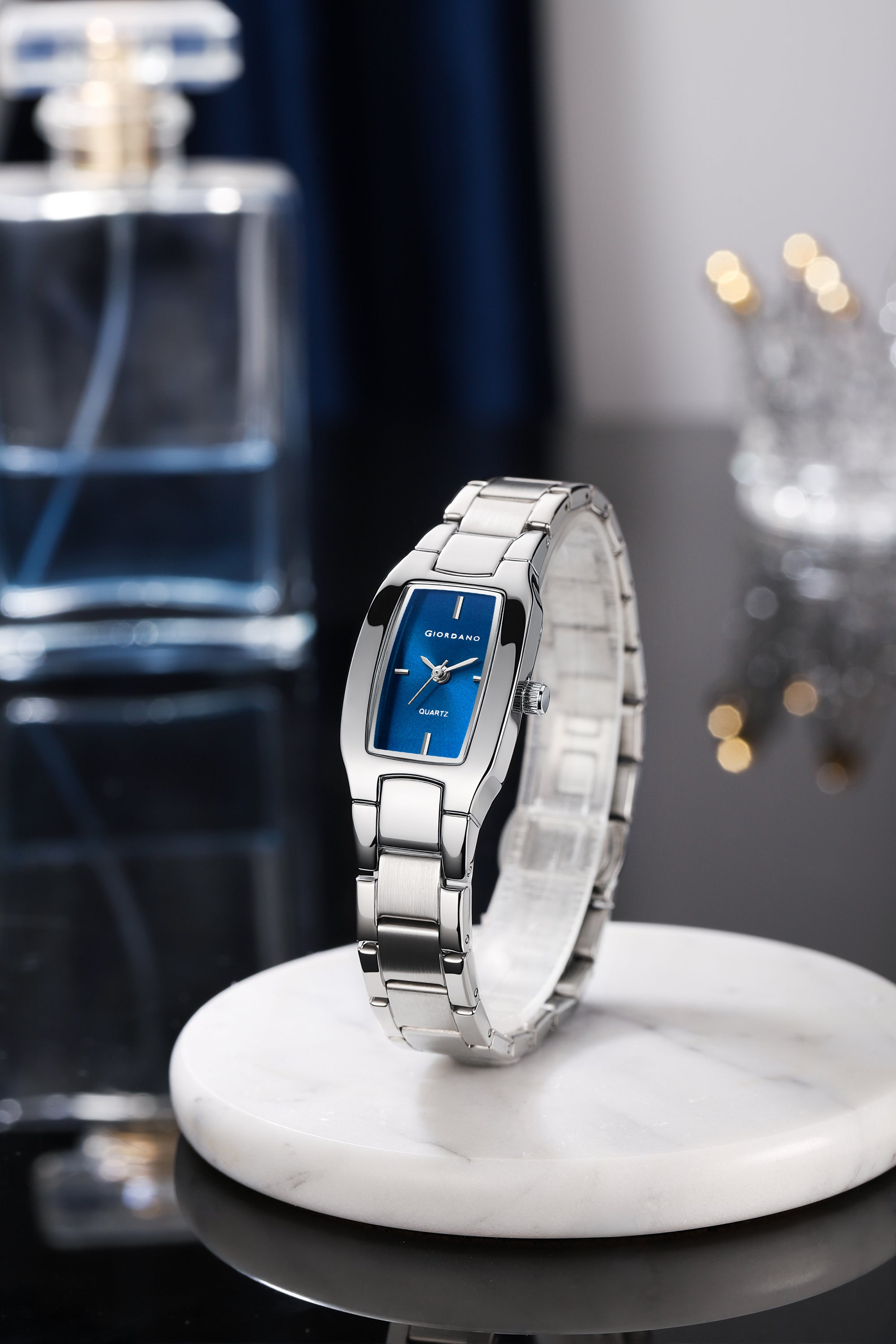 Giordano Classic Analog Watch Watch for Women with Rectangular Dial, Quartz Movement & Stainless Steel Strap - GZ-60170-44