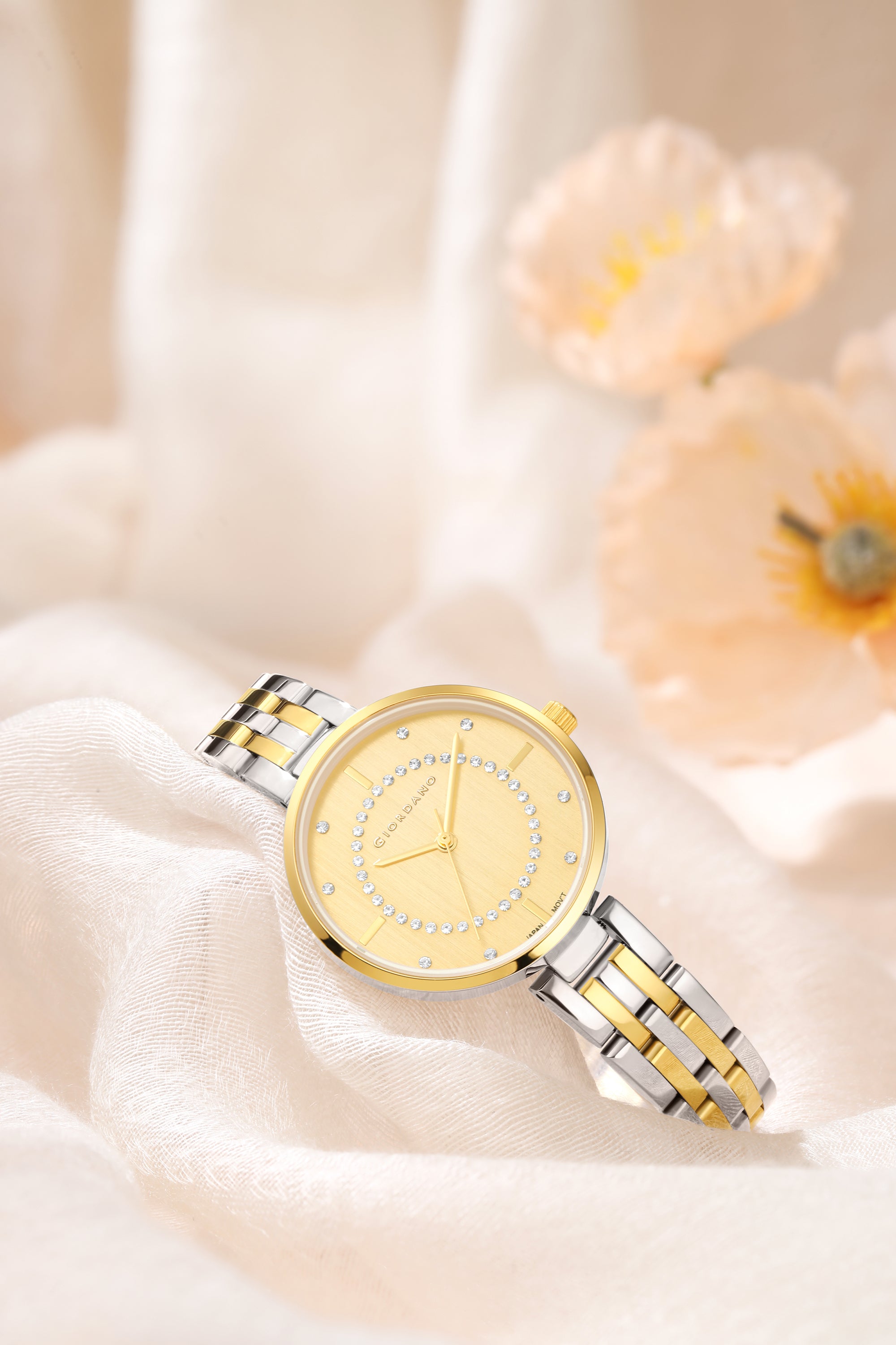 Giordano Stylish Analog Watch for Women with Diamond Studed Dial with Crystal Hour Markers and Stainless Steel Strap - GZ-60077-88