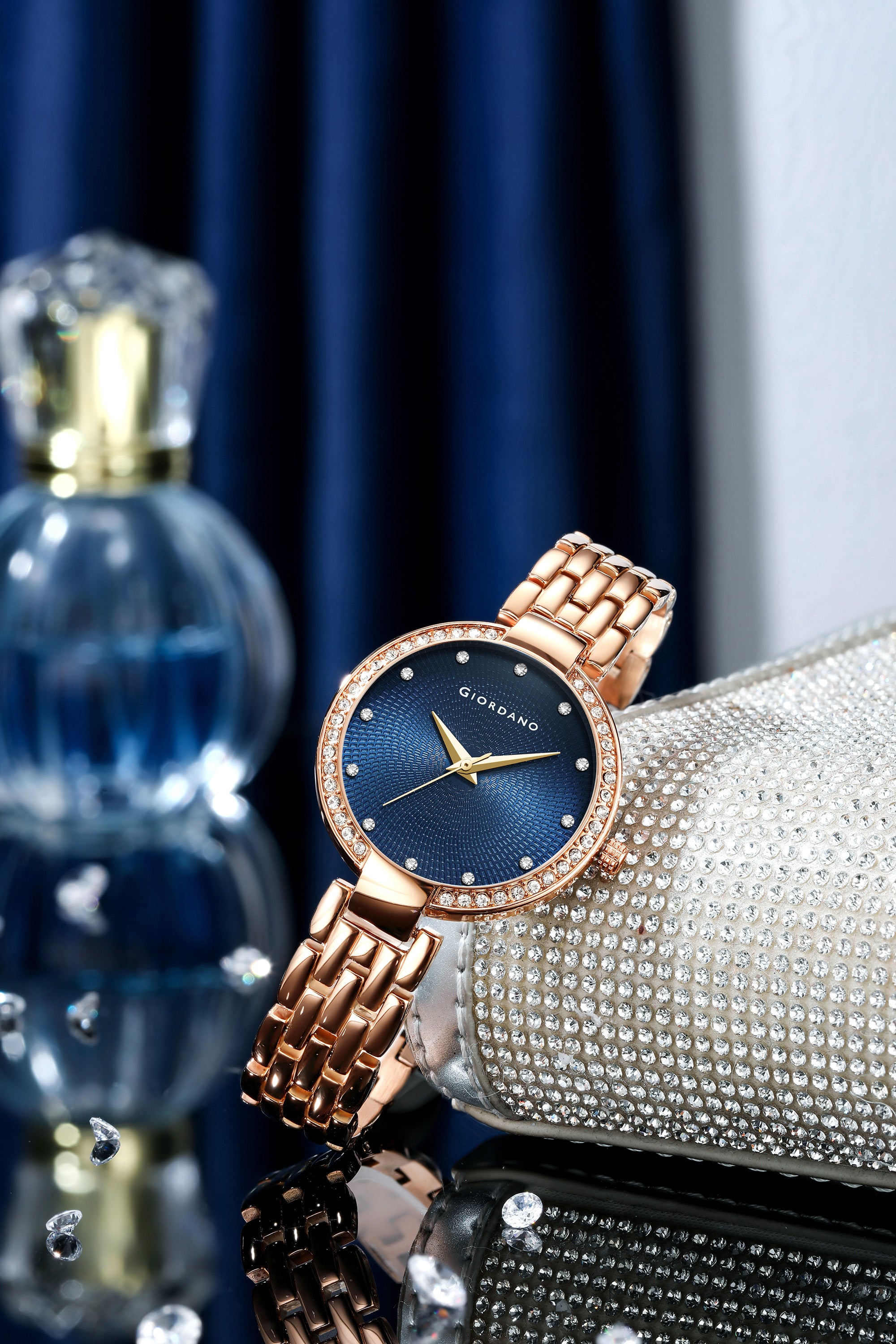 Giordano Analog Watch for Women with Diamond Indices, Stainless Steel Strap and Crystal Embellished Bezel | GD-2141-22