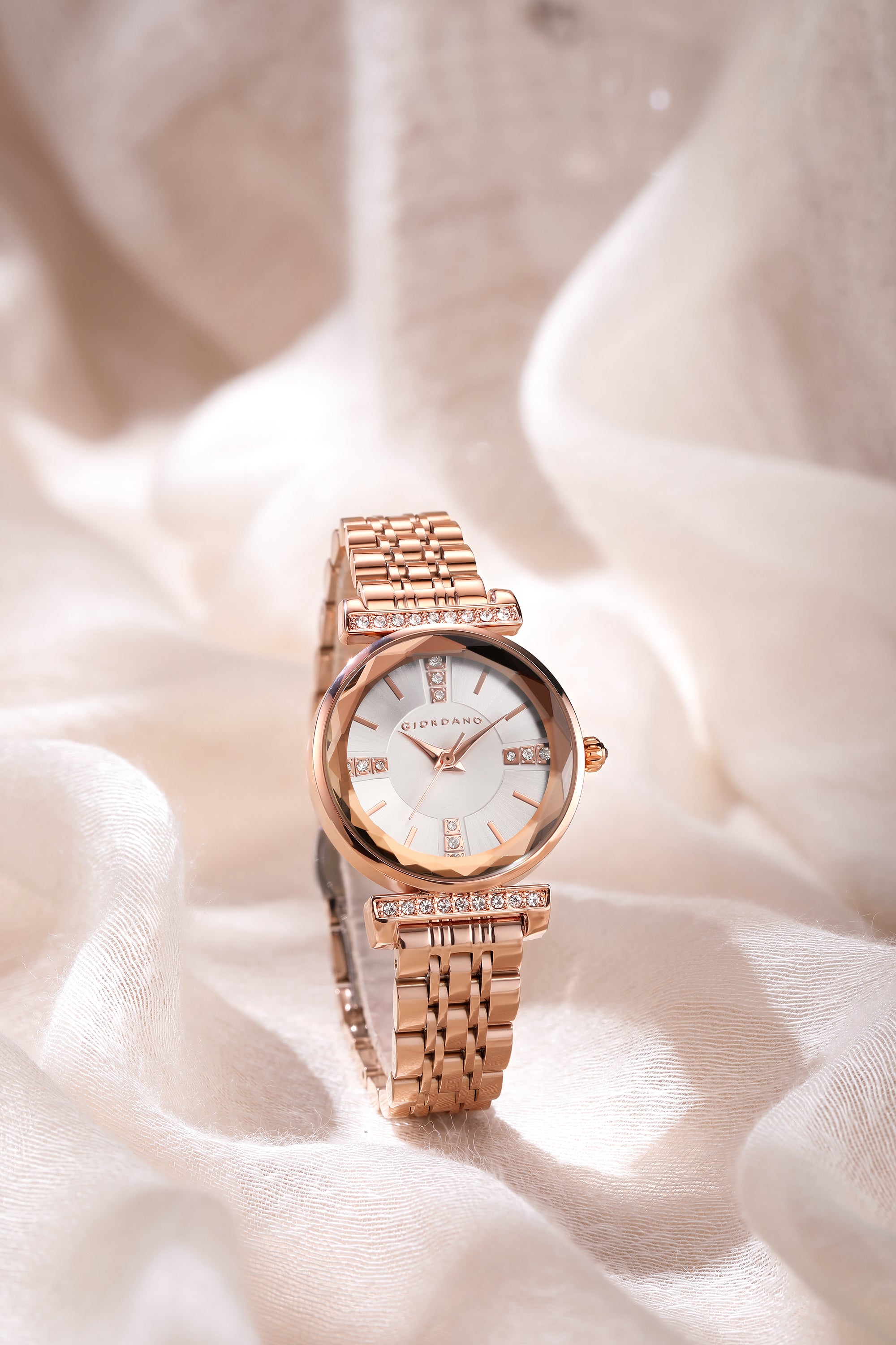 Giordano Analog Quartz Watch for Women with Silver Round Sunray Dial, Crystal Hour Markers, Crystal-Studded Bezel and Rose Gold Stainless Steel Strap - GZ-60084-55