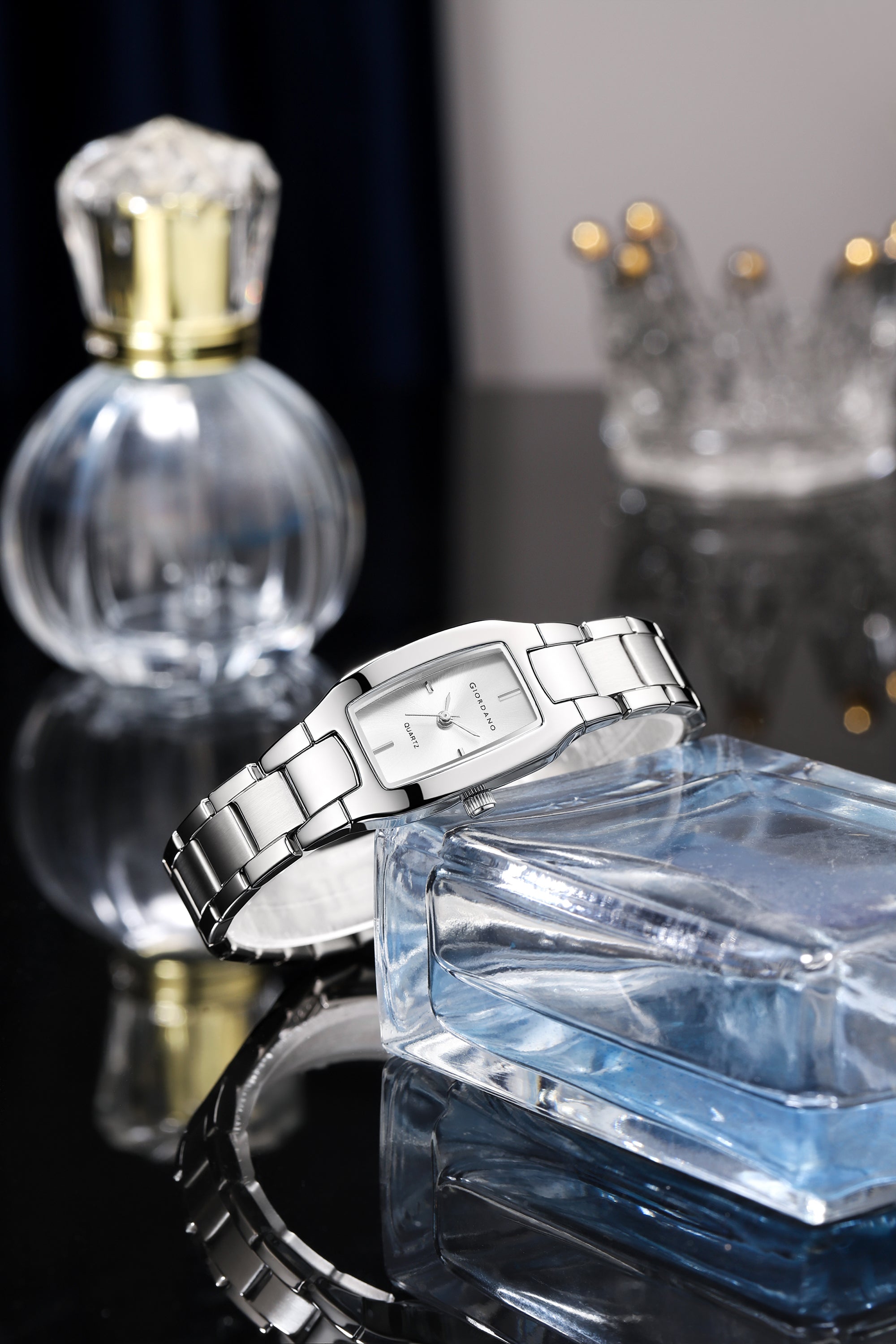 Giordano Classic Analog Watch Watch for Women with Rectangular Dial, Quartz Movement & Stainless Steel Strap - GZ-60170-22