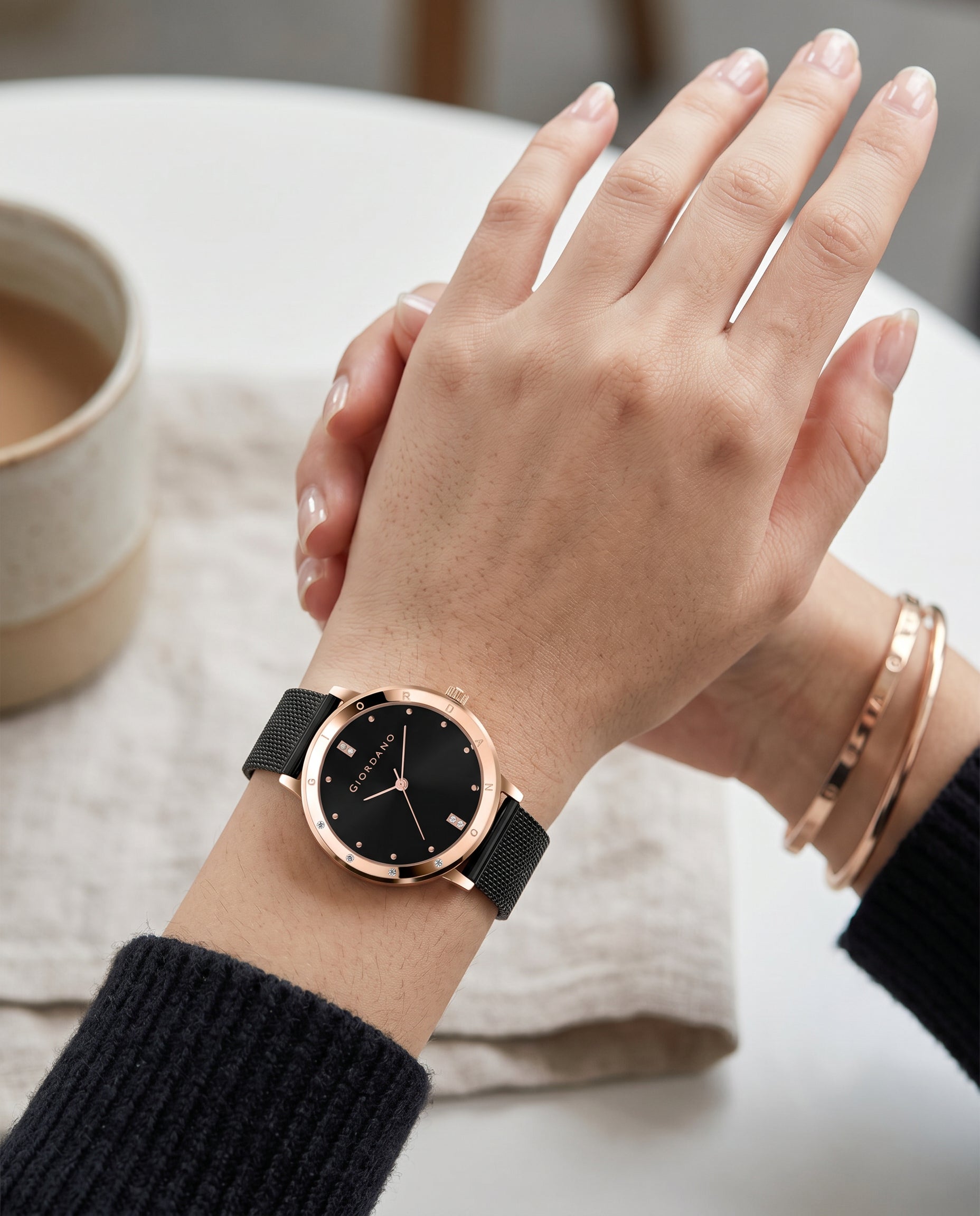 Giordano Analog Watch for Women with Round Black Sunray Dial, Crystal Studded Bezel, Quartz Movement and Black Stainless Steel Mesh Strap A2085-55