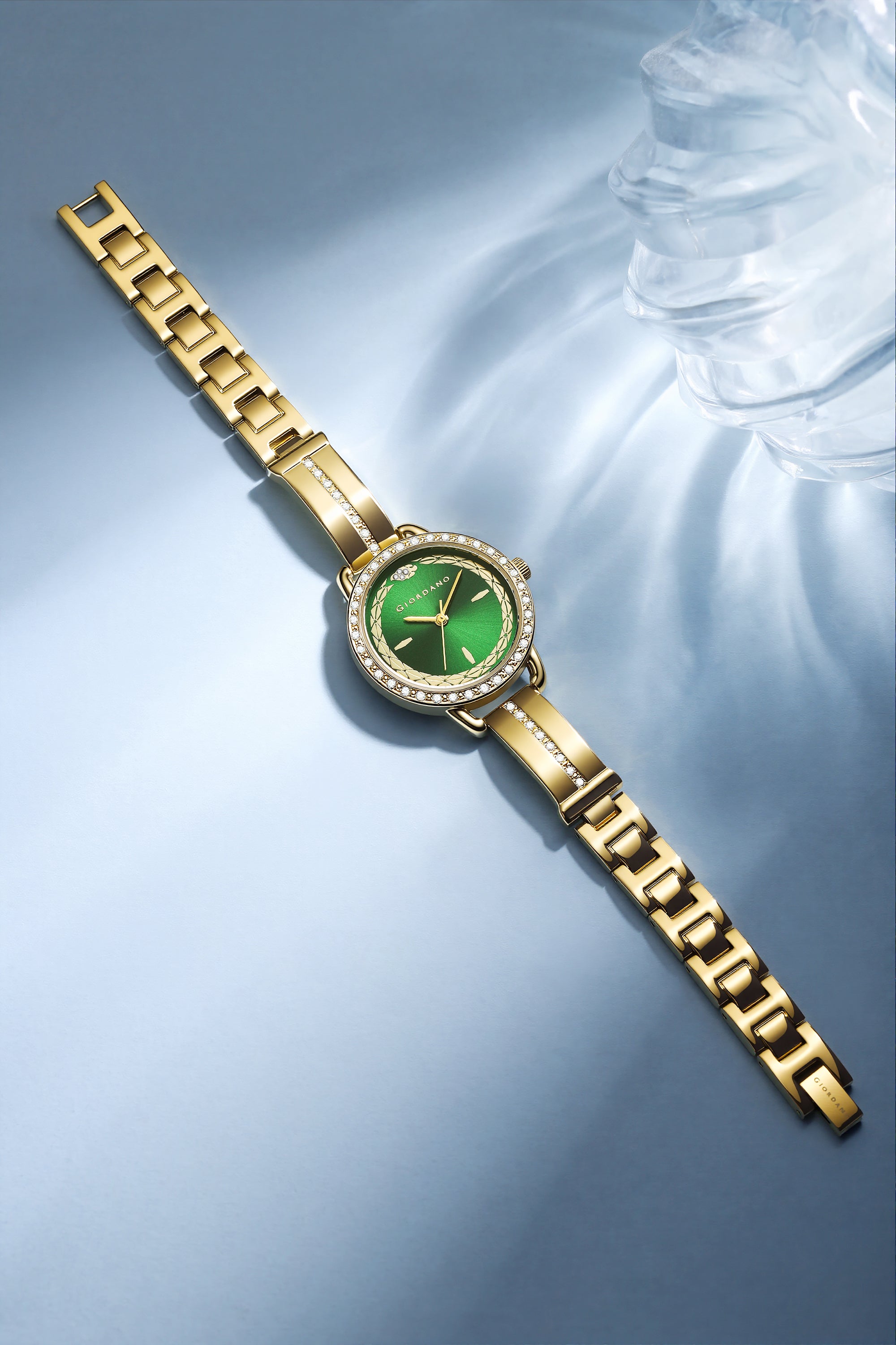 Giordano Luxury Fashion Analog Watch for Women with Elegant Dial, Crystal-Studded Bezel, Stainless Steel Strap & Water Resistant GZ-60133-33