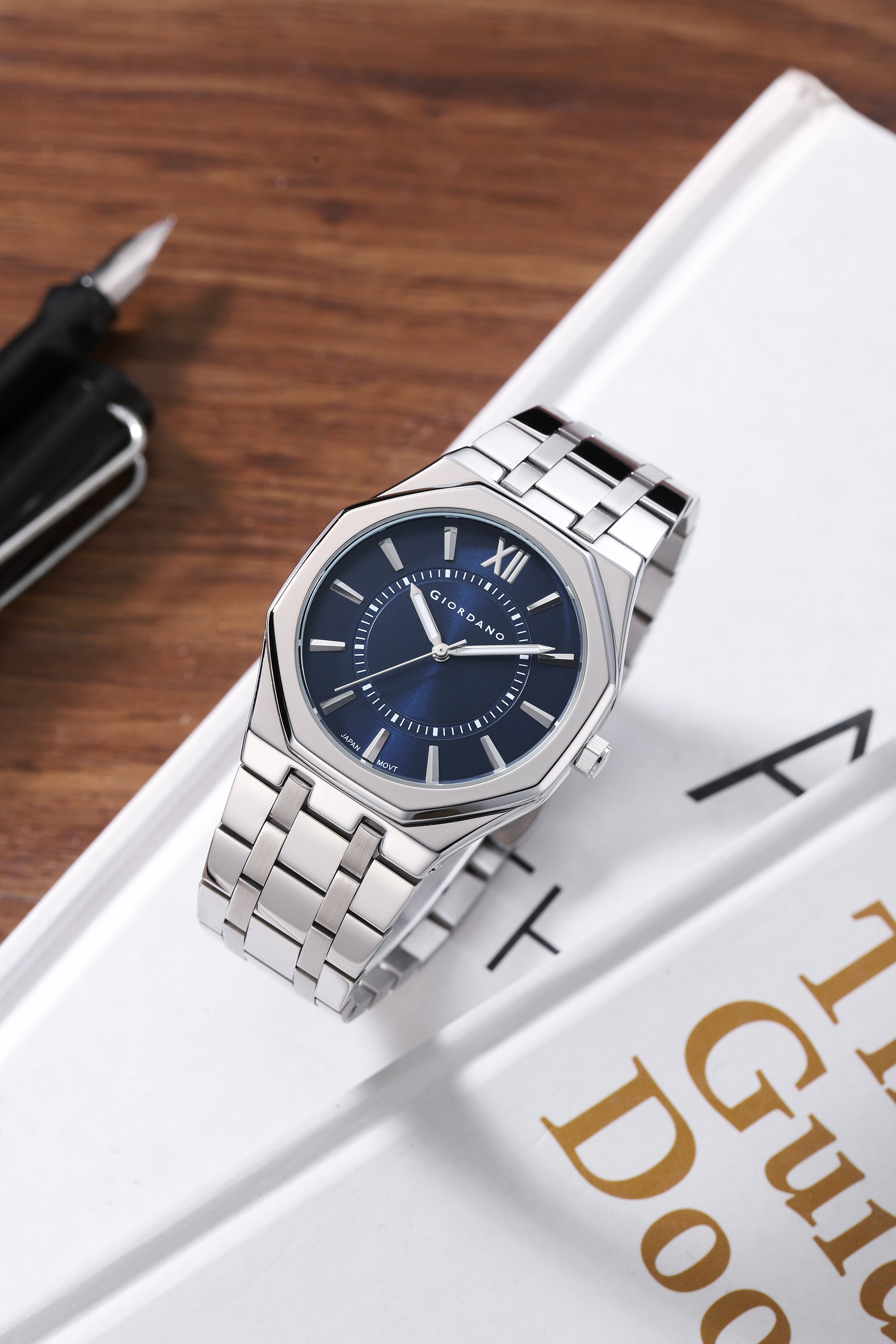 Giordano Analog Quartz Watch for Men with Blue Sunray Round Dial, Roman XII & Luminous Hands Markers, Faceted Octagonal Bezel and Silver Stainless Steel Strap - GZ-50191-11