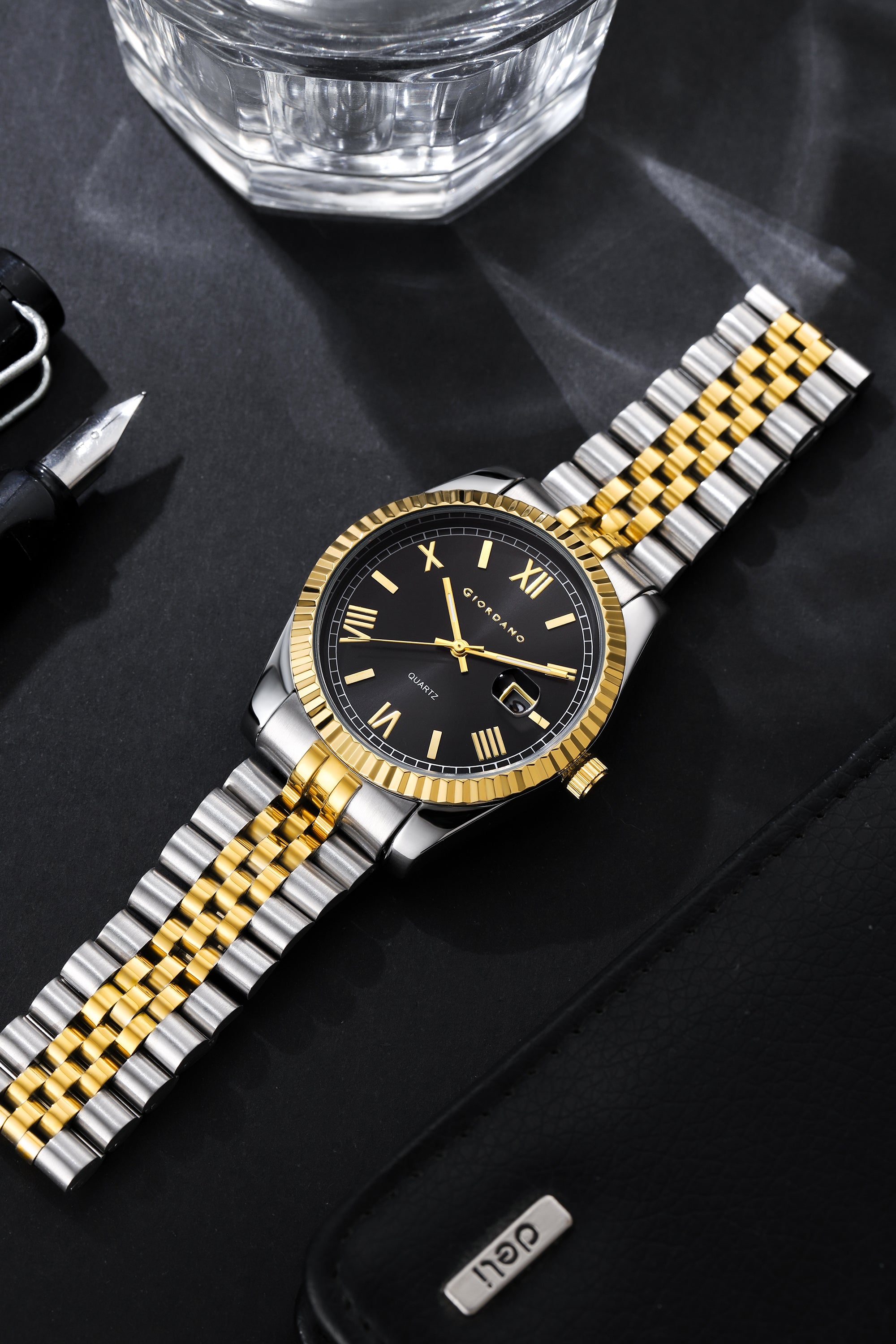 Giordano Analog Quartz Watch for Men with Black Dial, Roman Numeral & Baton Markers, Date Display, Fluted Bezel and Two-Tone Gold & Silver Stainless Steel Strap - GZ-50190-22