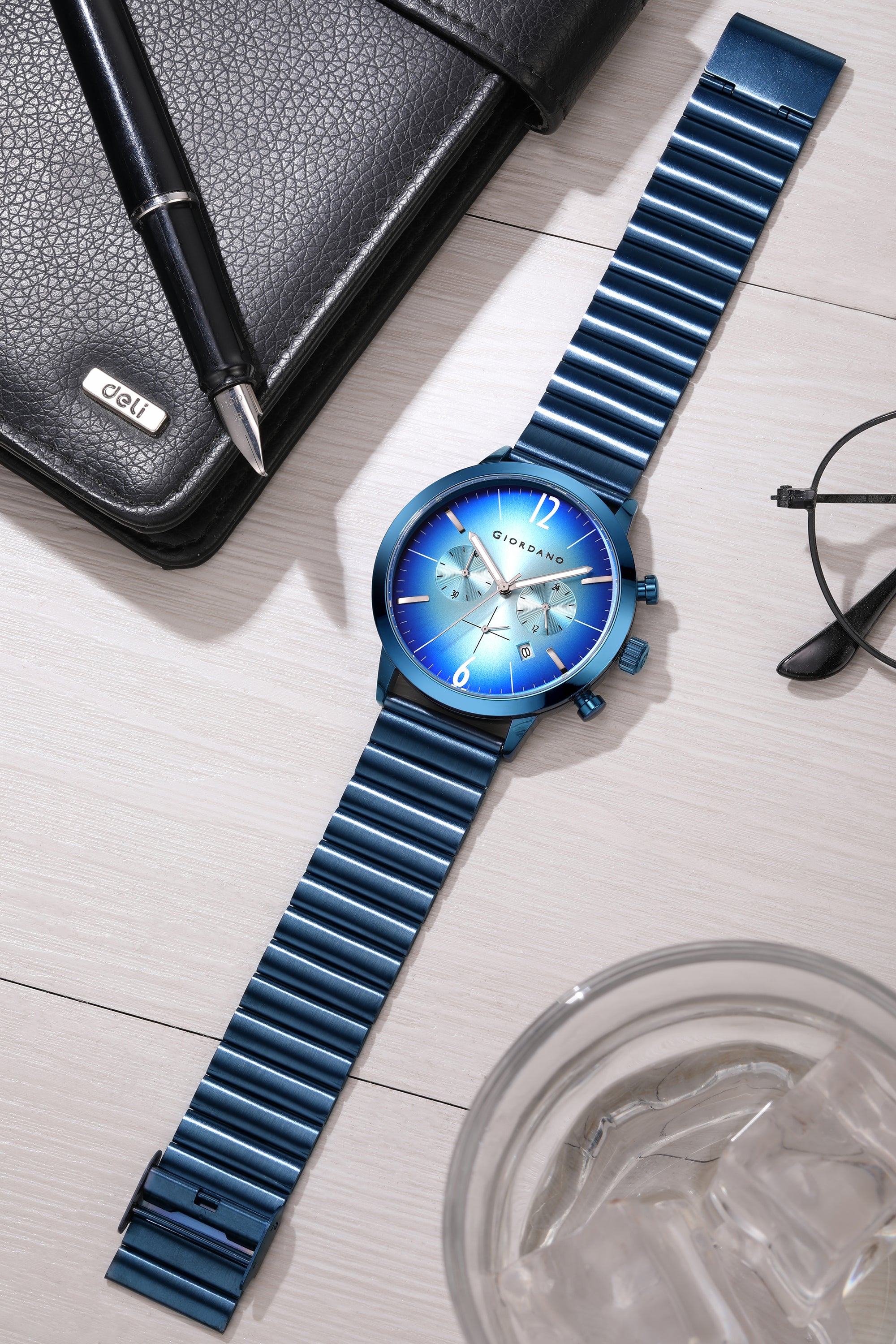 Giordano Analog Chronograph Watch for Men - Stainless Steel Case & strap| Modern Casual & Formal Wristwatch with Date | GZ-50153-44