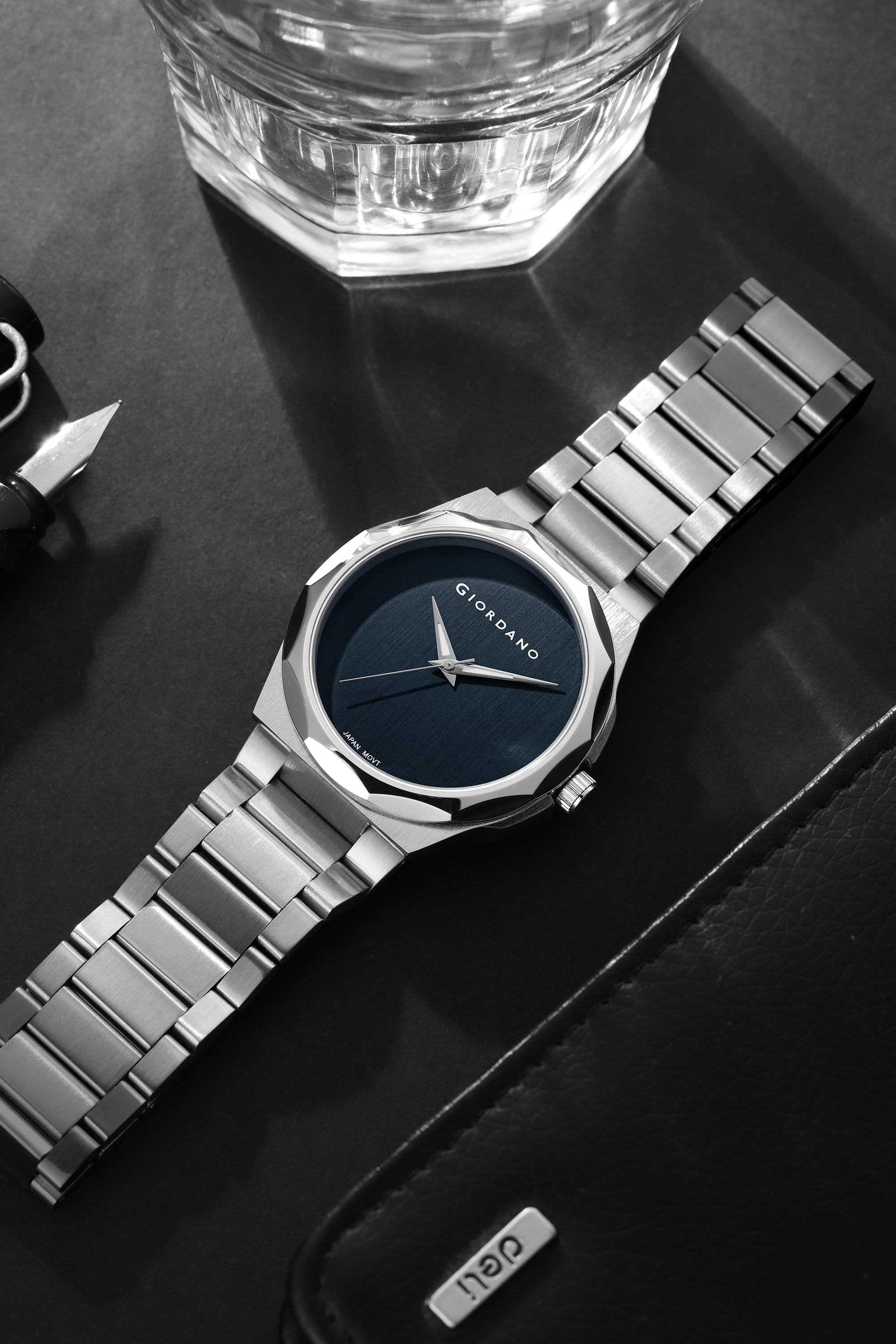 Giordano Classic Formal Analog Quartz Watch for Men with Blue Sunray Round Dial, Minimalist Markerless Design, Luminous Hands, Quartz Movement and Silver Stainless Steel Strap - GZ-50189-22