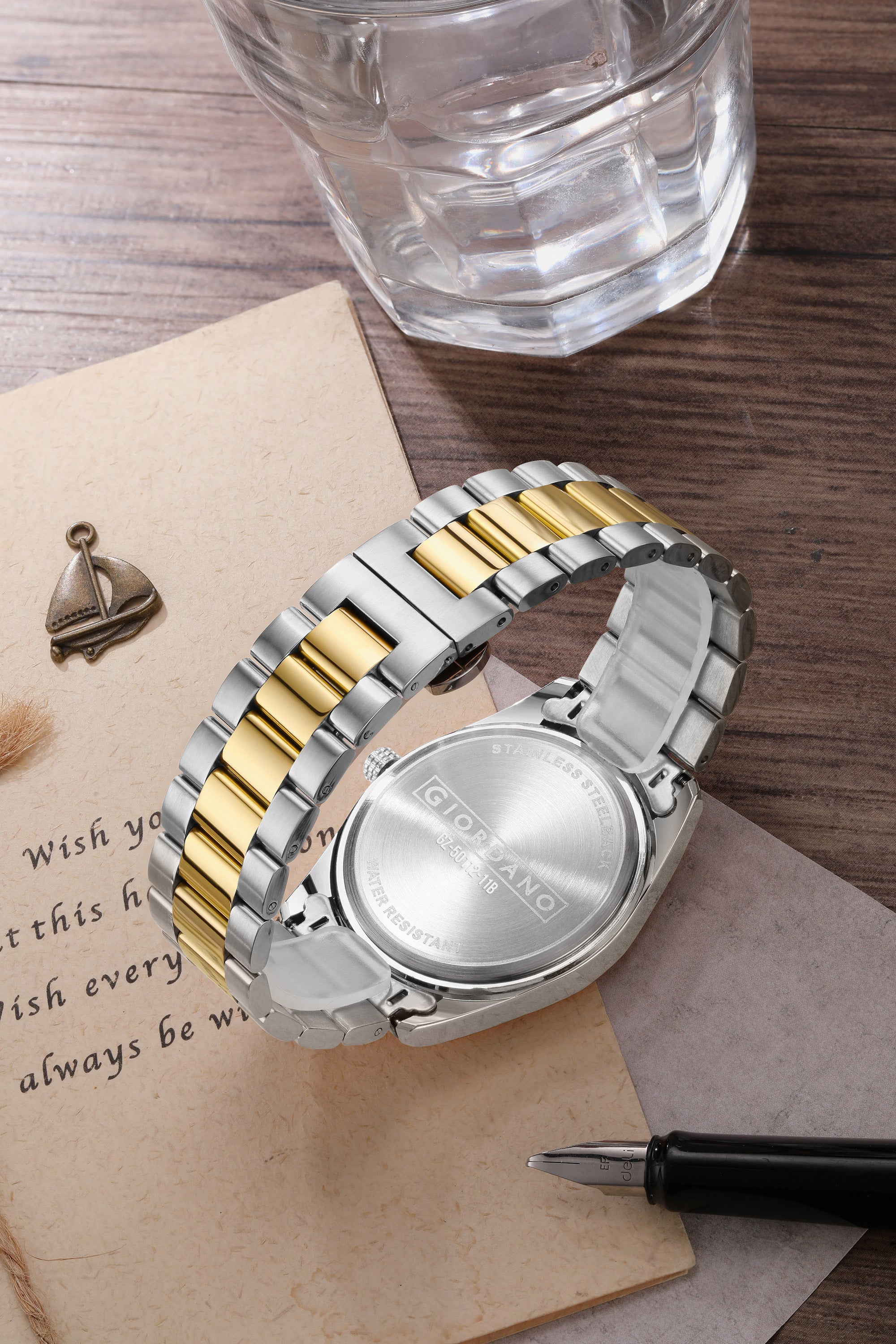 Giordano Analog Wrist Watch for Men Stylish Metal Strap with Water Resistant 3 Hand Mechanism for Men and Boys to Compliment Your Look/Ideal Gift for Male GZ-50112-11B