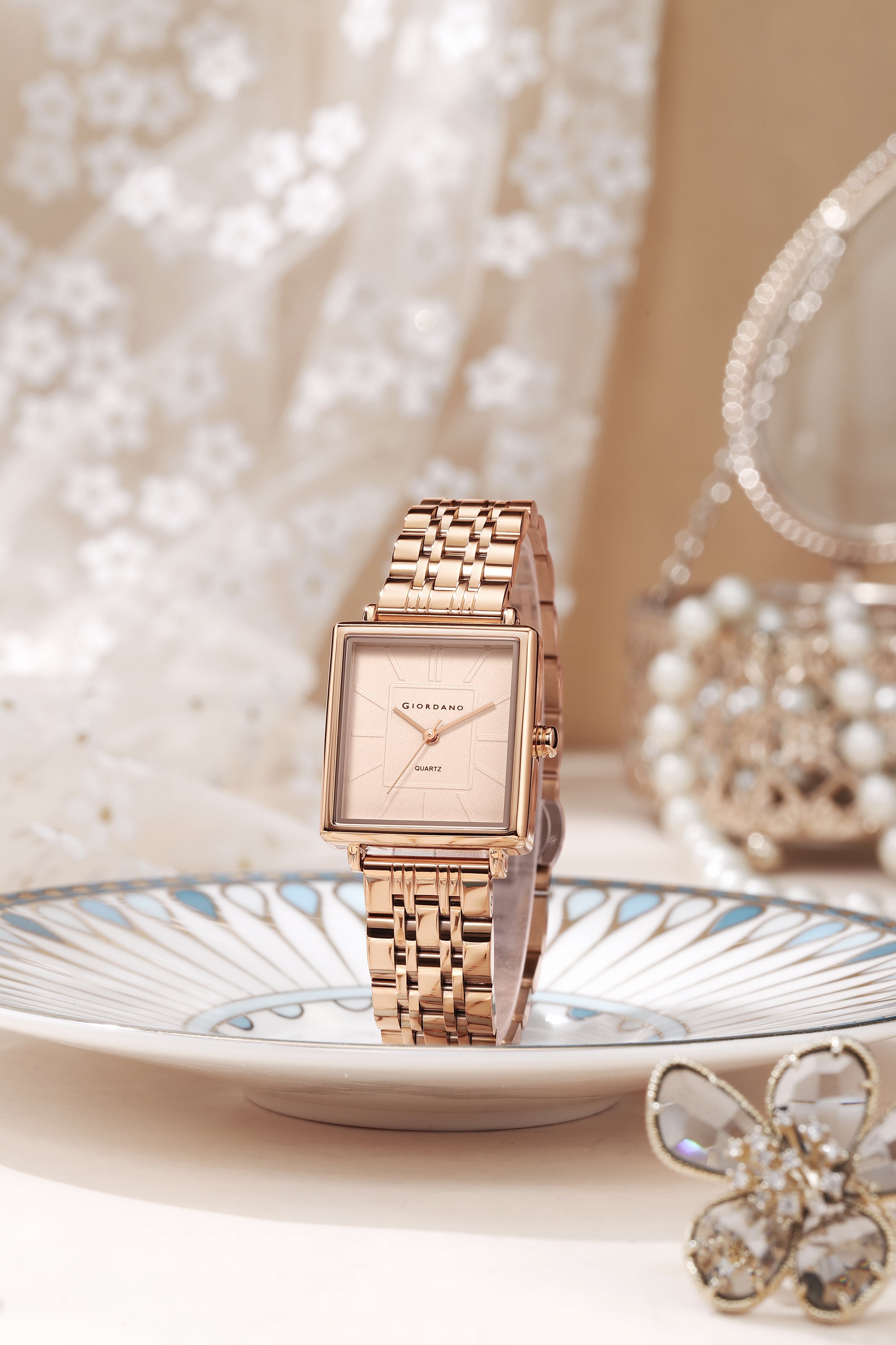Giordano Rose Gold Analog Quartz Watch Gift Set for Women – 3 Piece Combo with Rose Gold Mother of Pearl Fan Pendant Necklace & Crystal Heart Charm Bangle Bracelet, Fashion Jewelry Set - GZ-60180-22