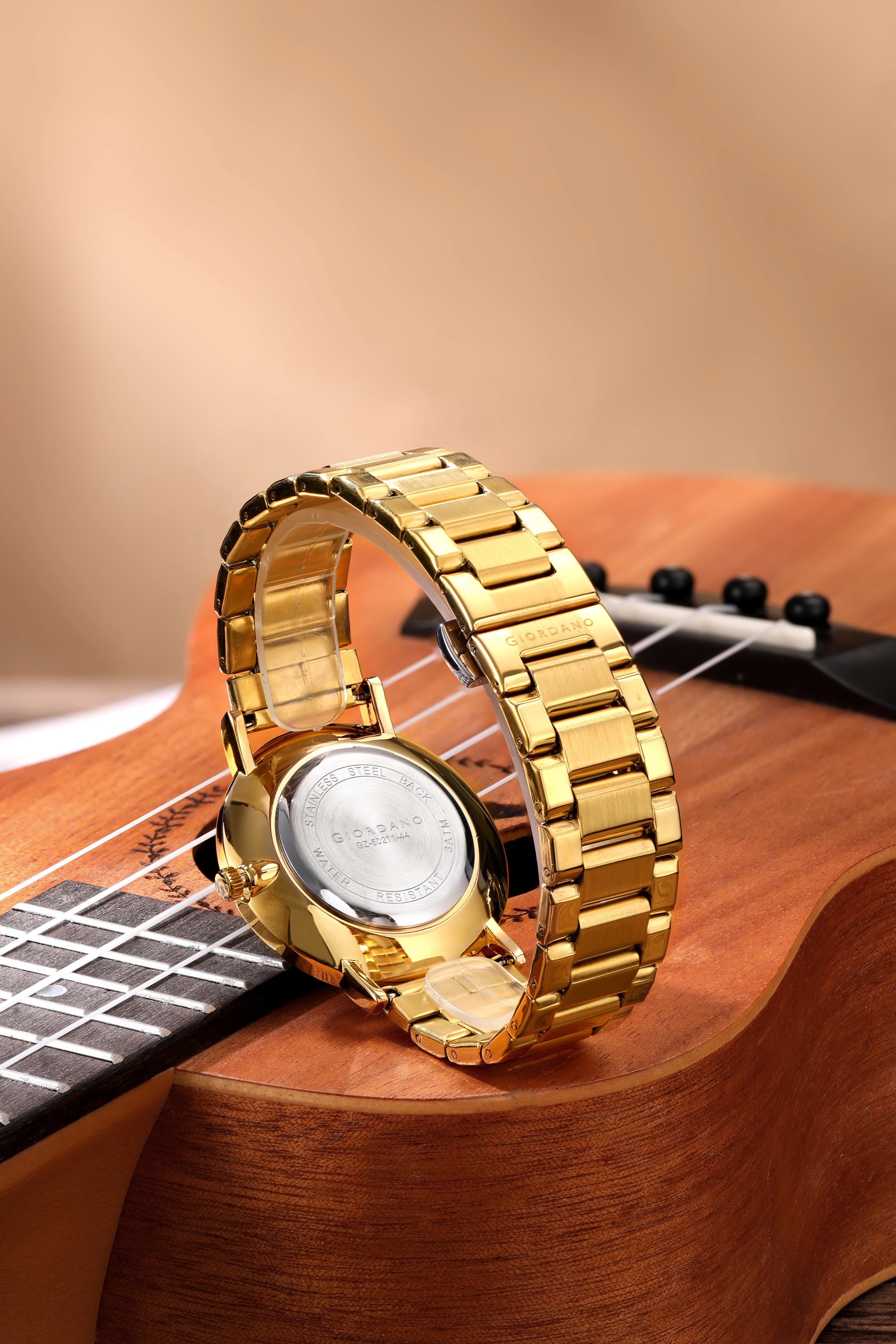 Giordano Analog Quartz Watch for Men with Round Blue Dial, Roman Indices, Date Function, Luminous Hands, Gold Stainless Steel Strap - GZ-50211-44