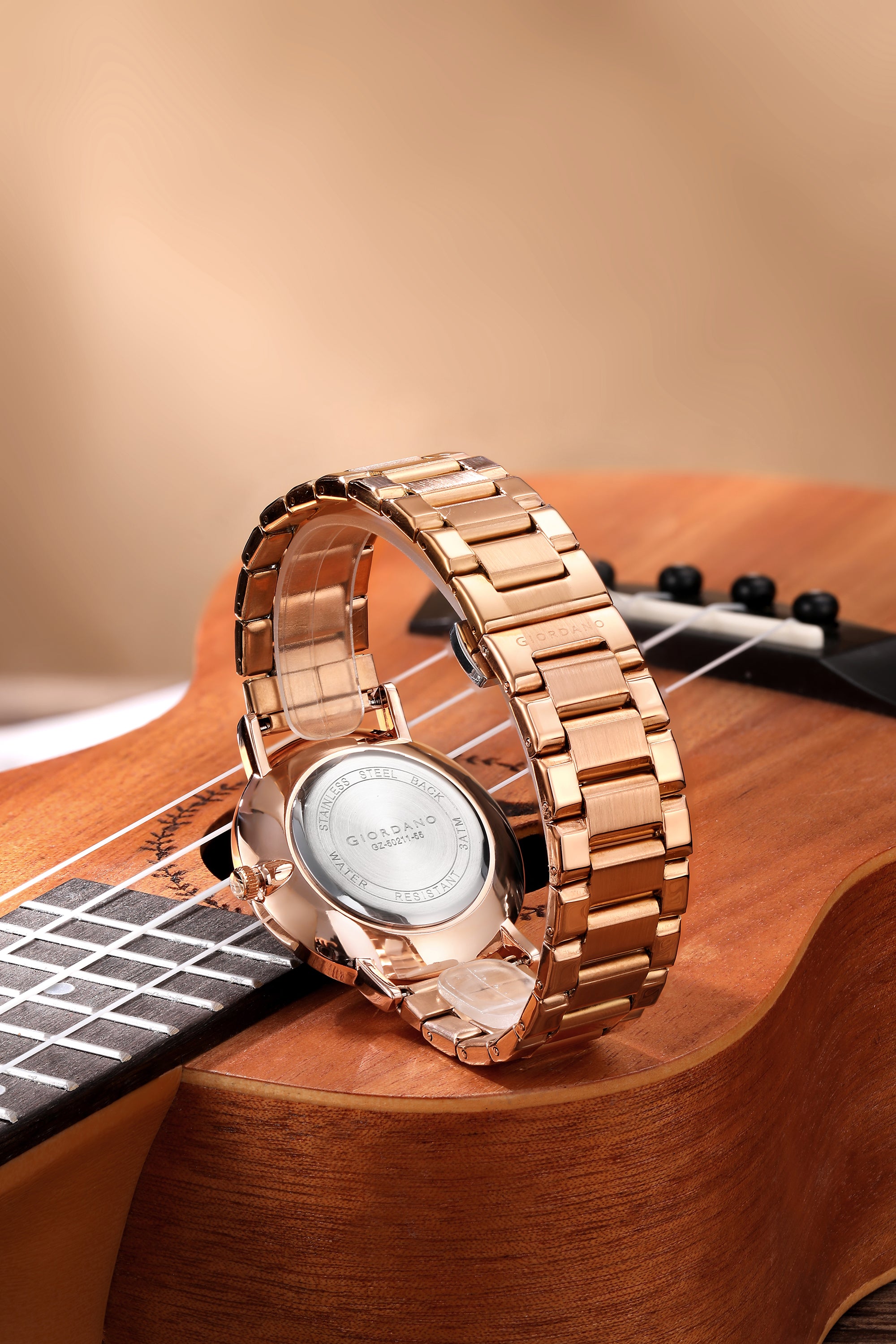 Giordano Analog Quartz Watch for Men with Round Black Dial, Roman Indices, Date Function, Luminous Hands, Rose Gold Stainless Steel Strap - GZ-50211-55