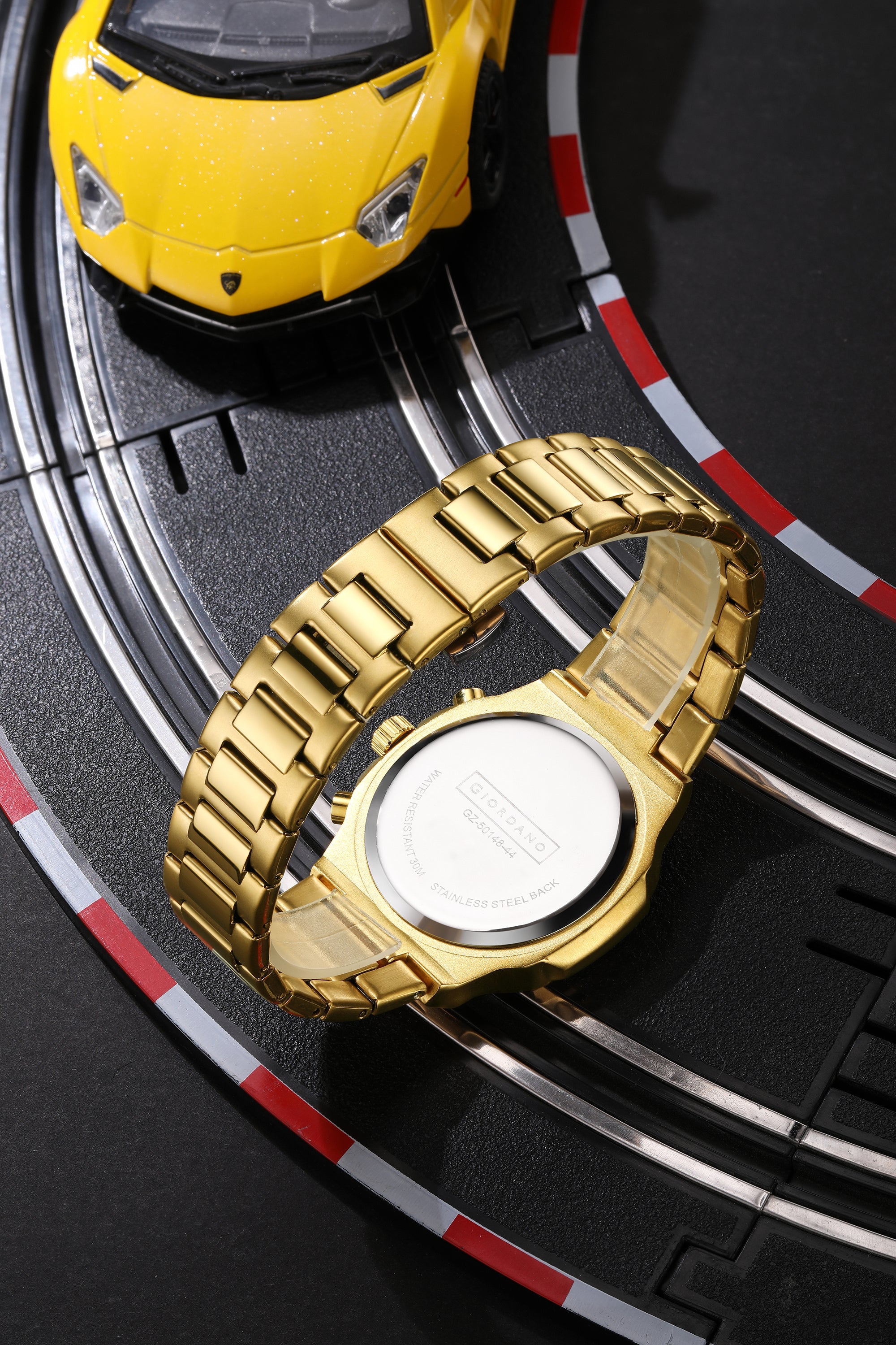 Giordano Modern Multifunctional Watch for Men with Octagonal dial , Date Display and stainless steel strap | GZ-50148-44