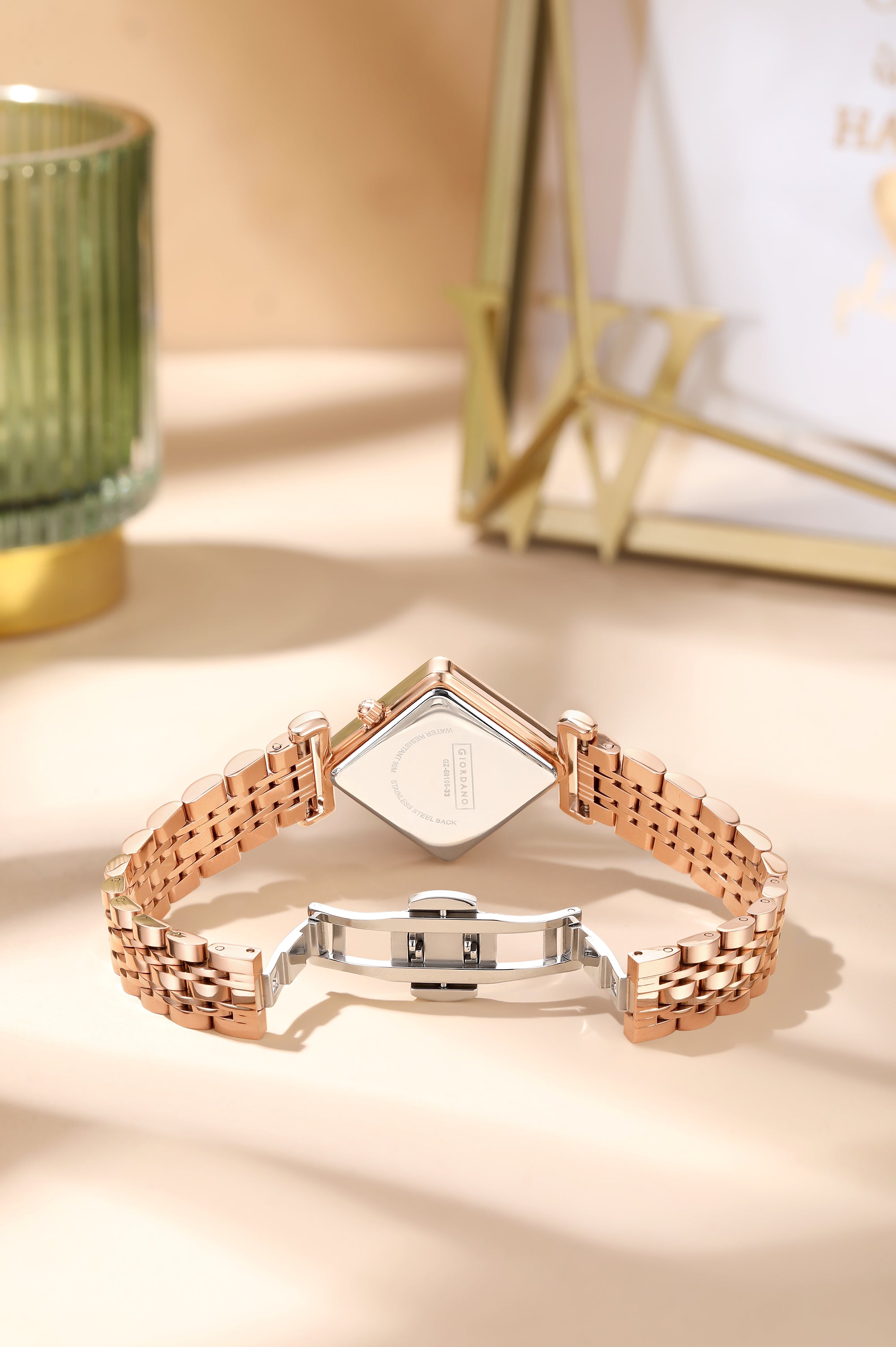 Giordano Rose Gold Analog Watch For Women with Bracelet Set – Diamond-Shaped Shimmer Dial, Crystal Detailing & Stainless Steel Strap – Elegant Gift Combo for Women | GZ-60106-33