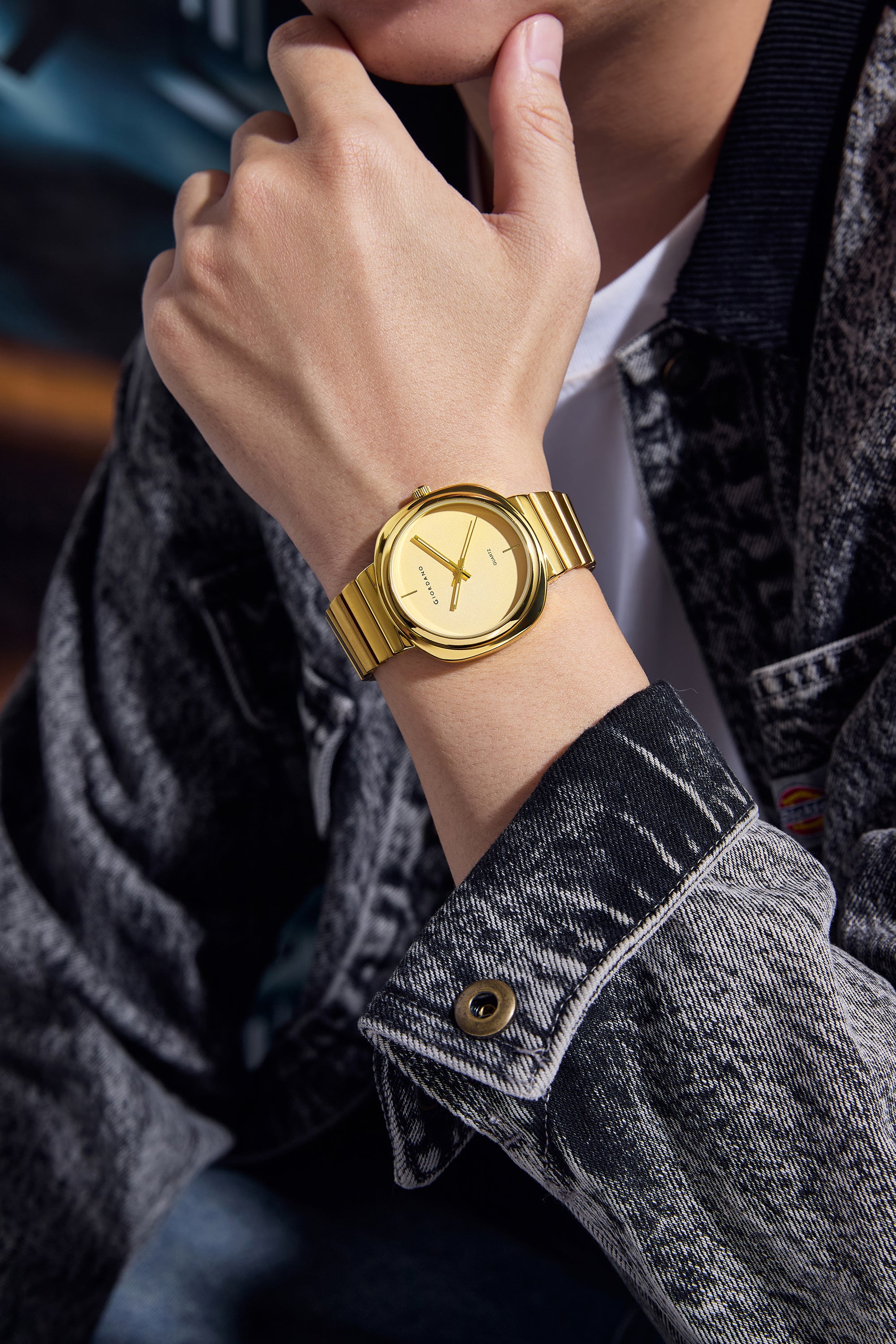 Giordano Analog Quartz Watch for Men with Gold Round Dial, Baton Hour Markers and Gold Stainless Steel Expansion Bracelet Strap - GZ-50233-44