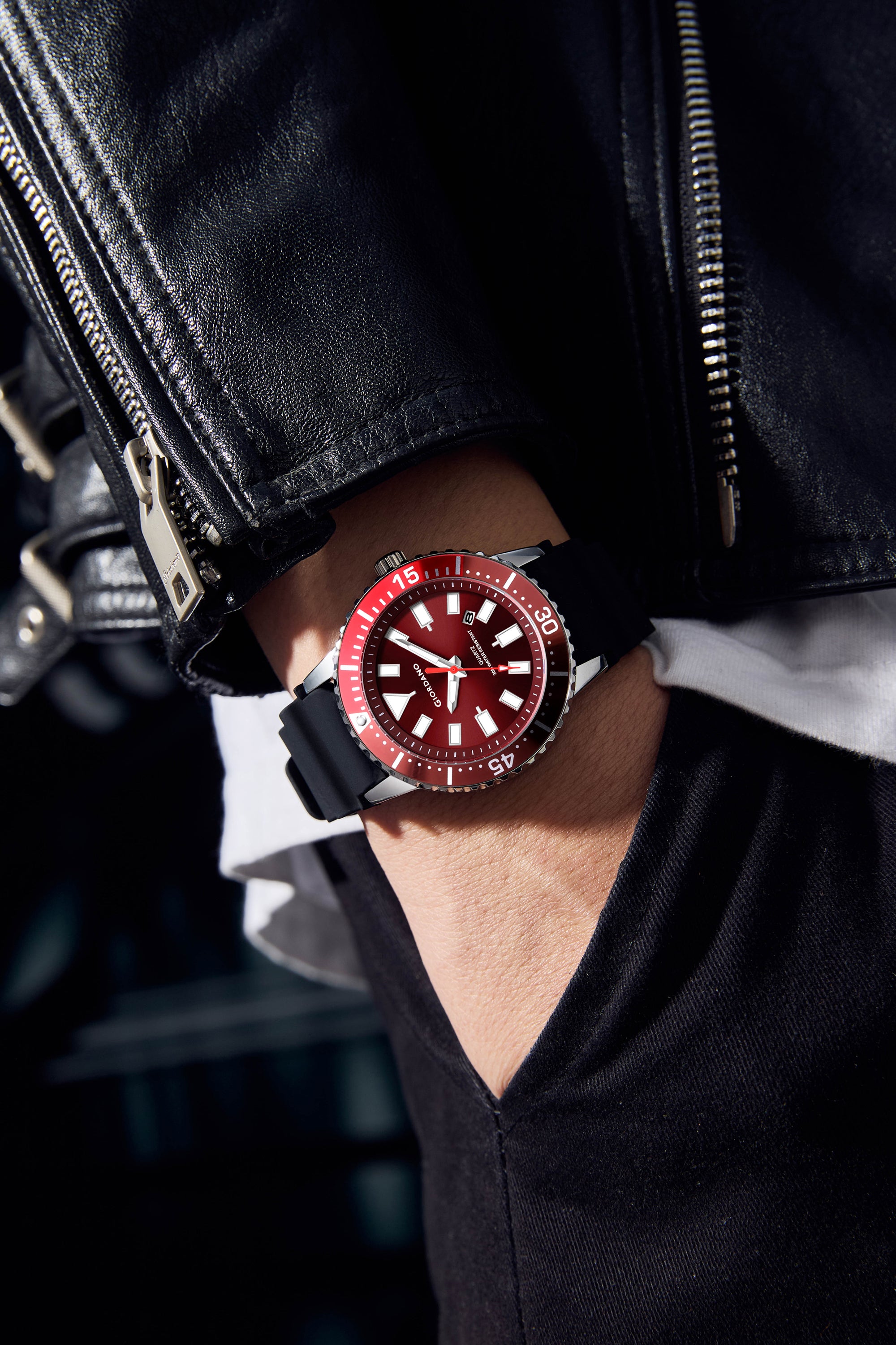 Giordano Analog Wrist Watch for Men Stylish Silicon Strap with Water Resistant 3 Hand Mechanism for Men and Boys to Compliment Your Look/Ideal Gift for Male | GZ-50103-01