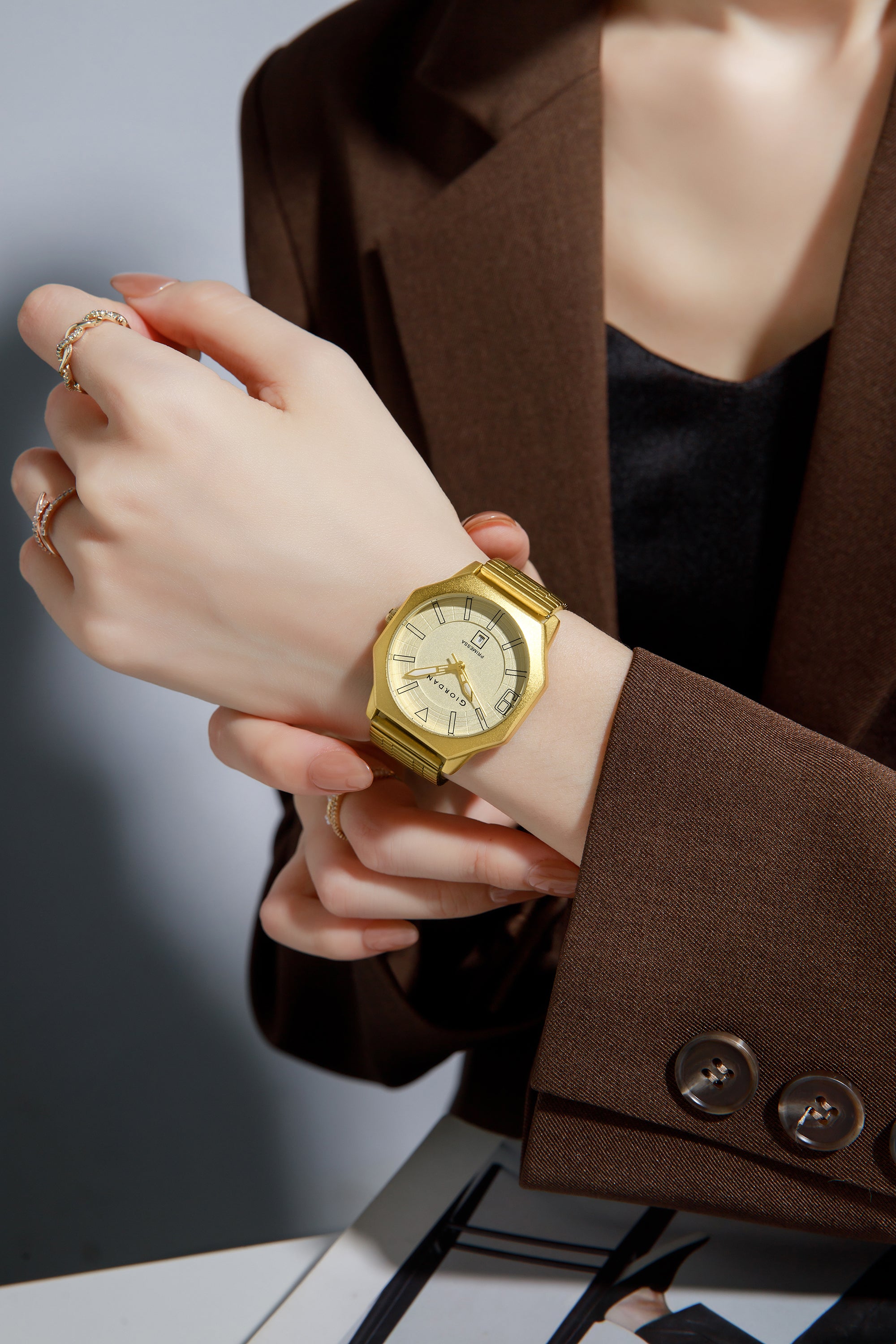 Giordano Primessa Analog Quartz Watch for Women with Textured Round Gold Dial, Hour Markers, Date Display, Water Resistant and Gold Stainless Steel Strap - GZ-60181-11