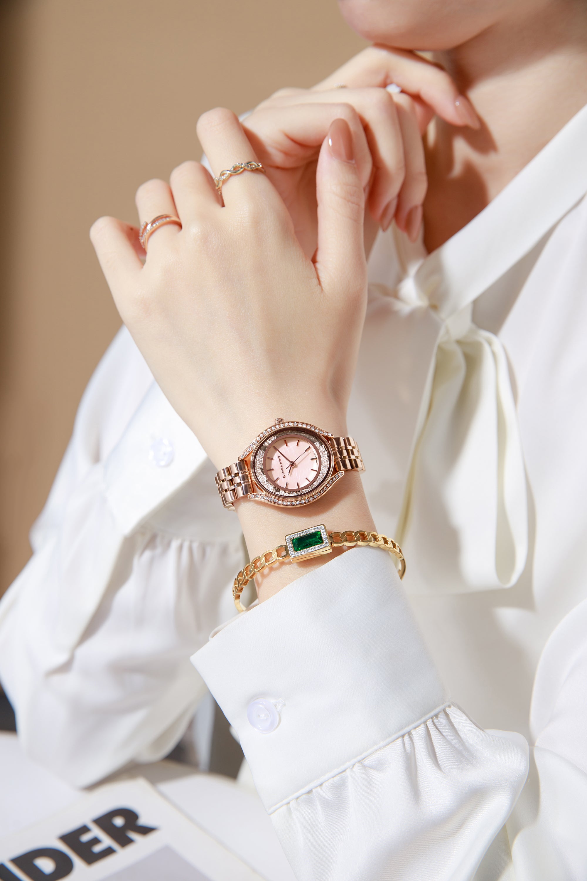 Giordano Analog Quartz Watch & Bangle Set for Women with Round Dial, Crystal-Studded Case, Stainless Steel Strap and Water Resistance - GZ-60146-22