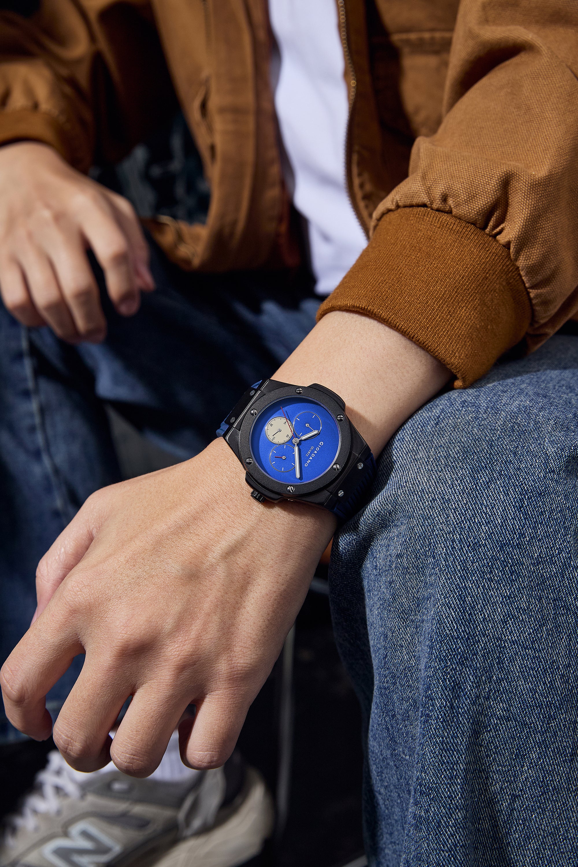 Giordano Analog Watch for Men with Blue Round Dial, Three Sub-Dials, Quartz Movement and Blue Ribbed Silicone Strap - GZ-50243-03