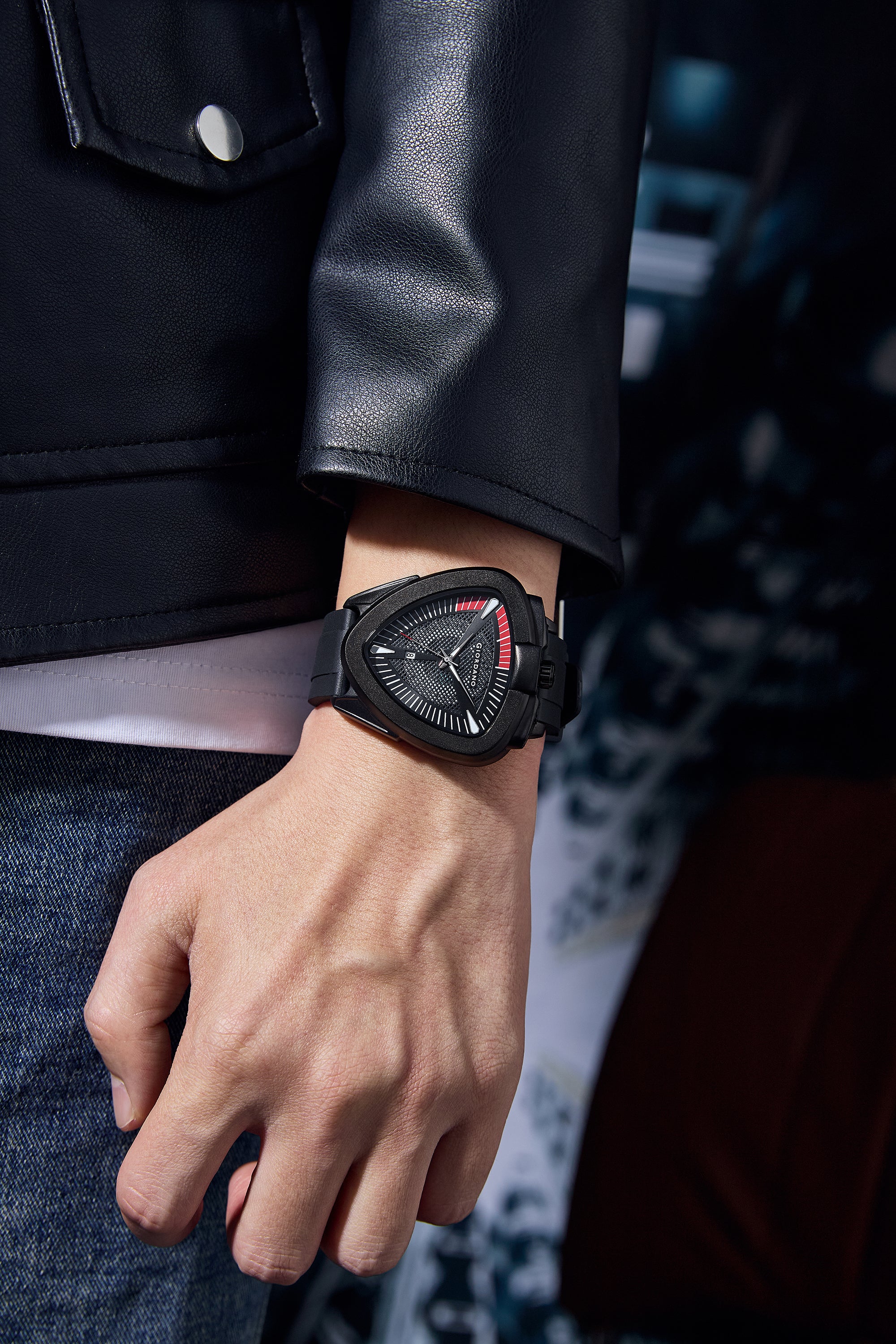 Giordano Analog Quartz Watch for Men with Black Triangular Textured Dial, Date Display, Luminous Hands and Hour Markers and Black Silicone Strap - GZ-50245-01