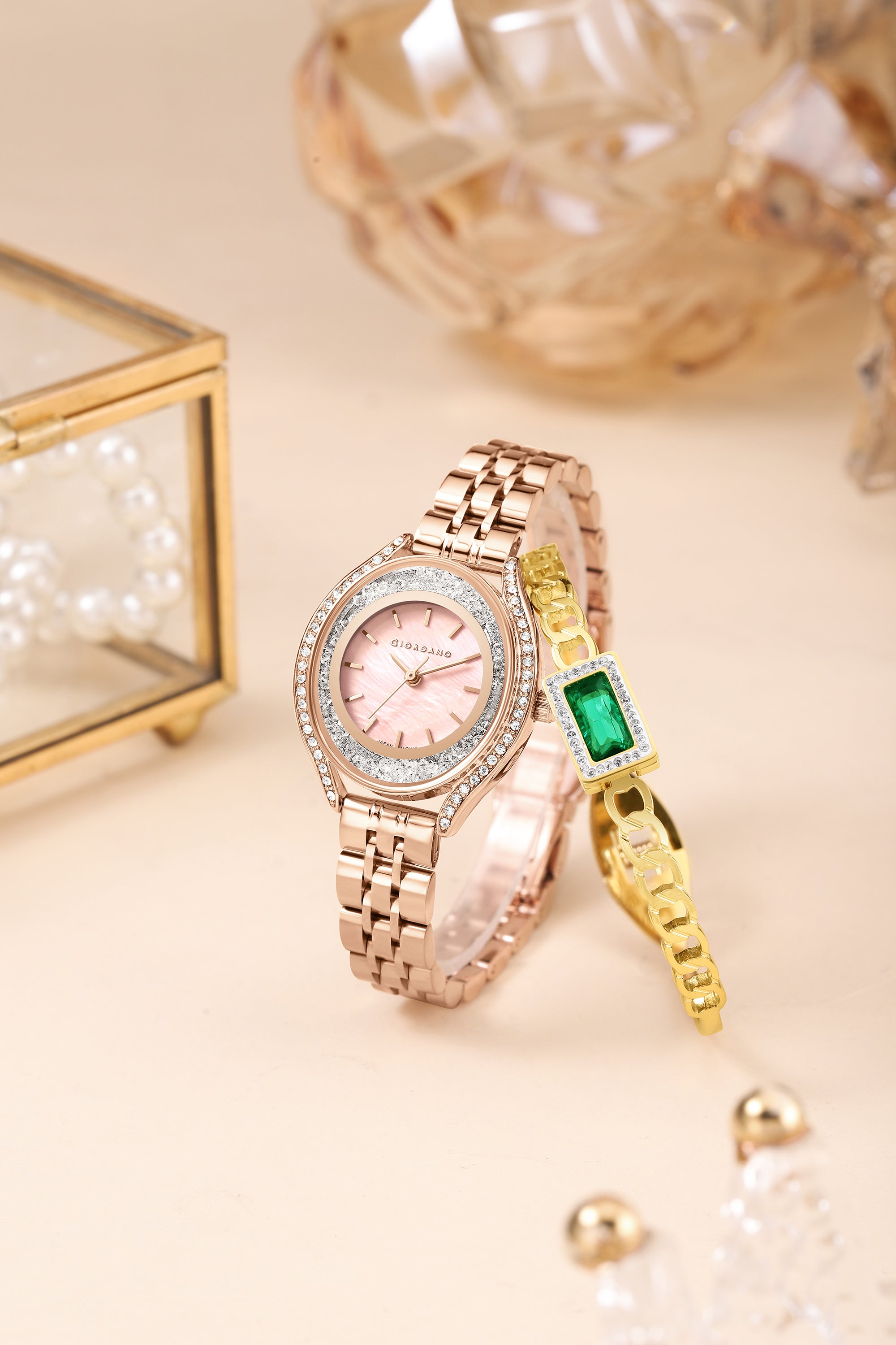 Giordano Analog Quartz Watch & Bangle Set for Women with Round Dial, Crystal-Studded Case, Stainless Steel Strap and Water Resistance - GZ-60146-22