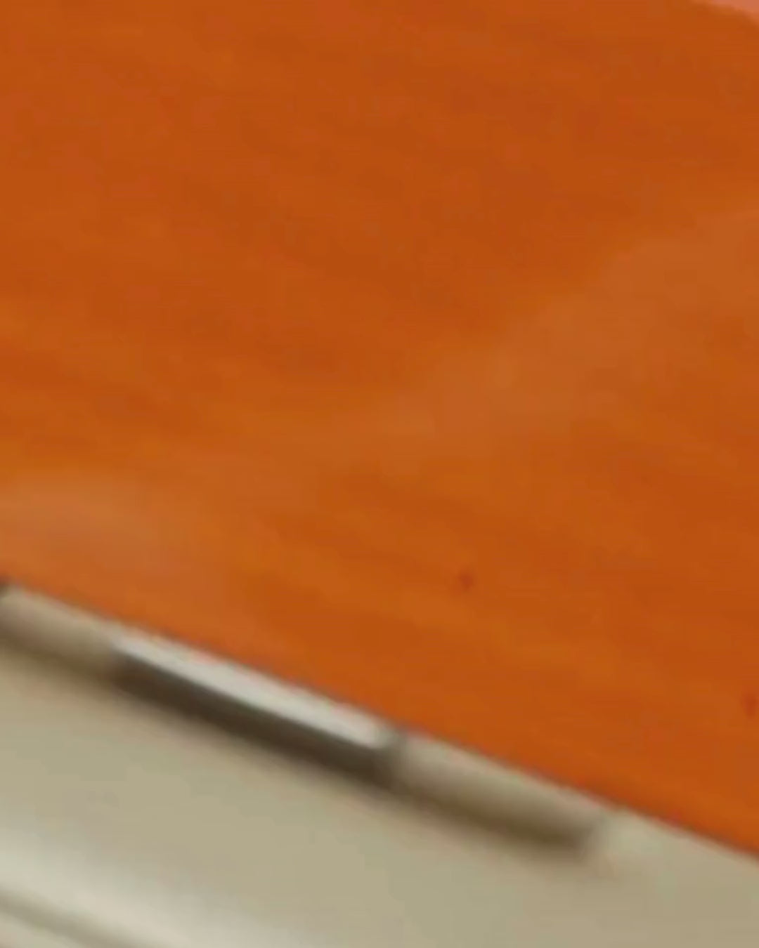 পুরুষদের জন্য জিওর্দানো সিলভার ক্লাসিক স্কয়ার অ্যানালগ ঘড়ি সাথে মুন ফেজ ডিসপ্লে এবং স্টেইনলেস স্টিল স্ট্র্যাপ GZ-50117-11