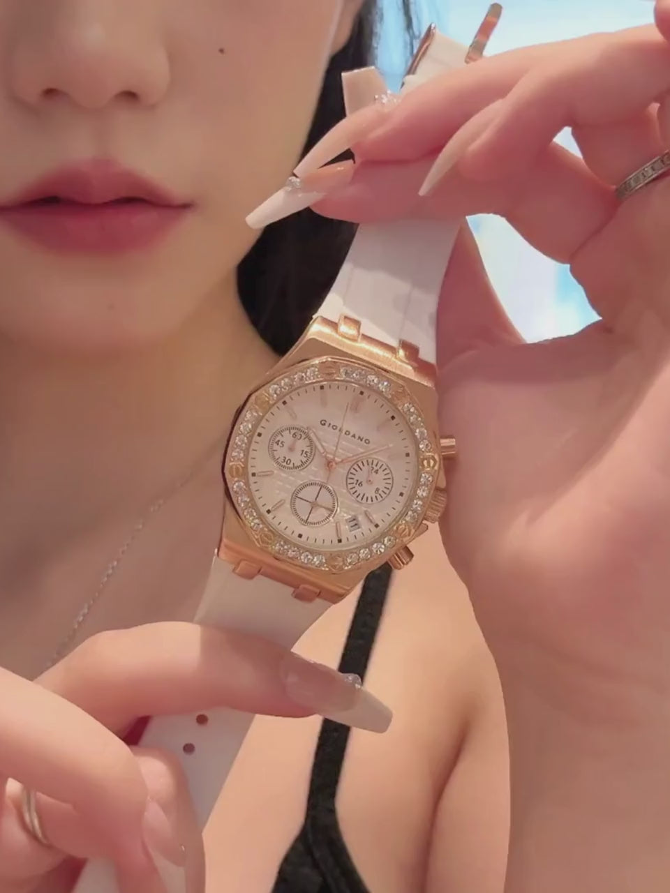 Giordano Chronograph Watch for Women | Stainless Steel Case, Crystal bezel | Modern & Stylish Timepiece with Comfortable Silicone Strap | GZ-50154-22